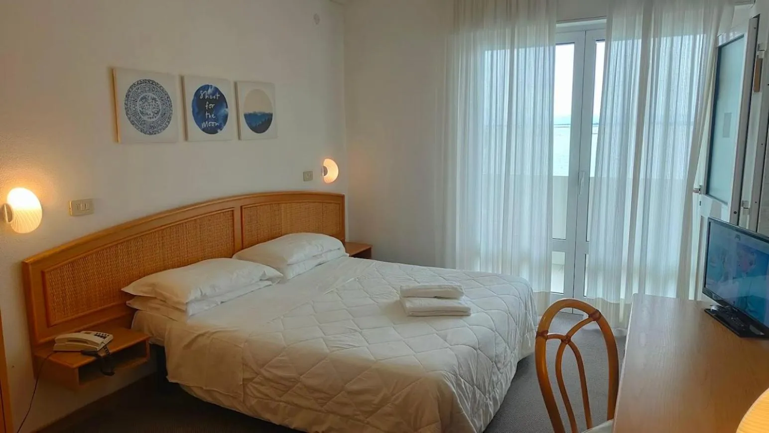 Bedroom, Bed in Hotel Capri