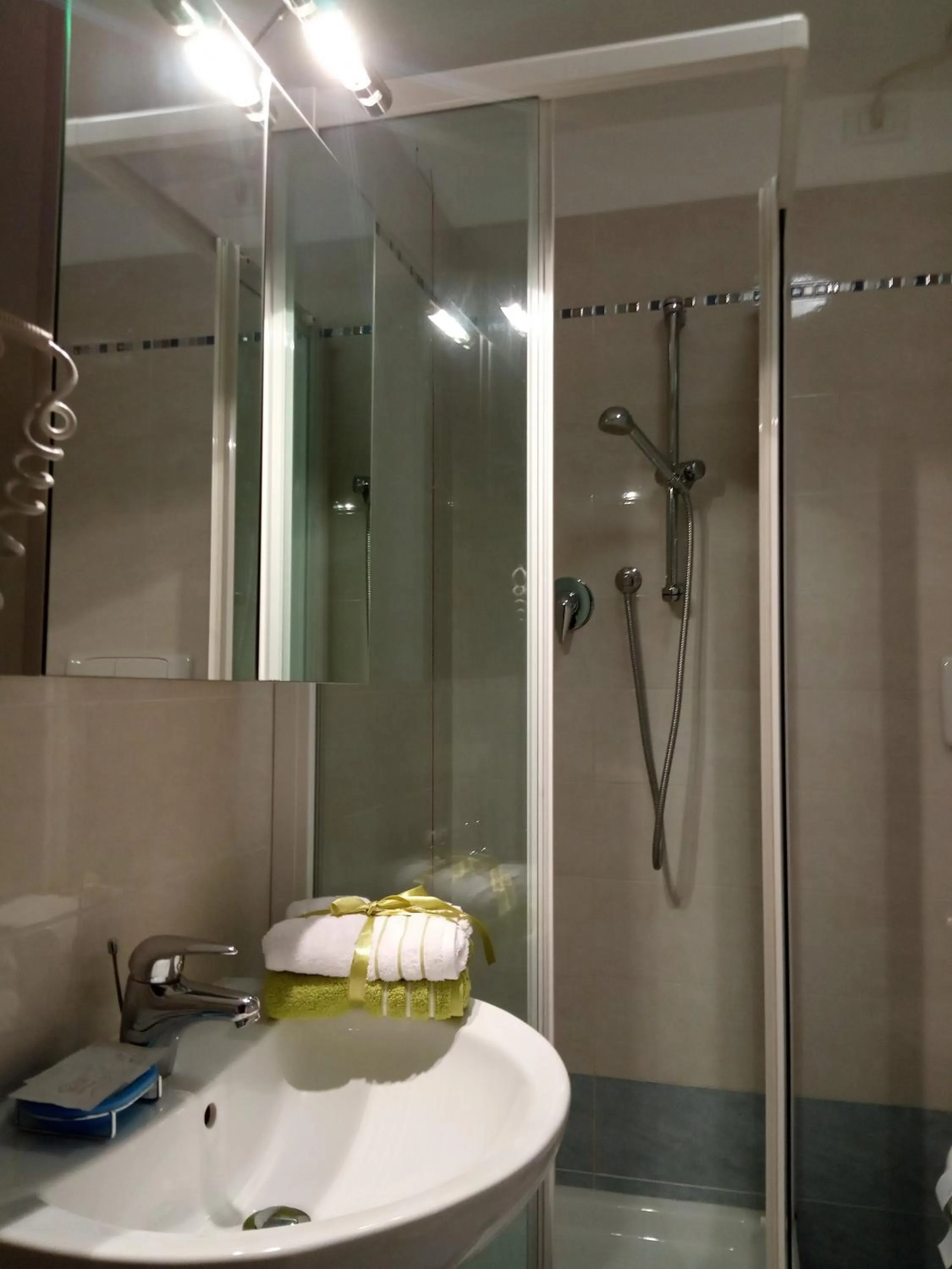 Bathroom in Hotel Capri