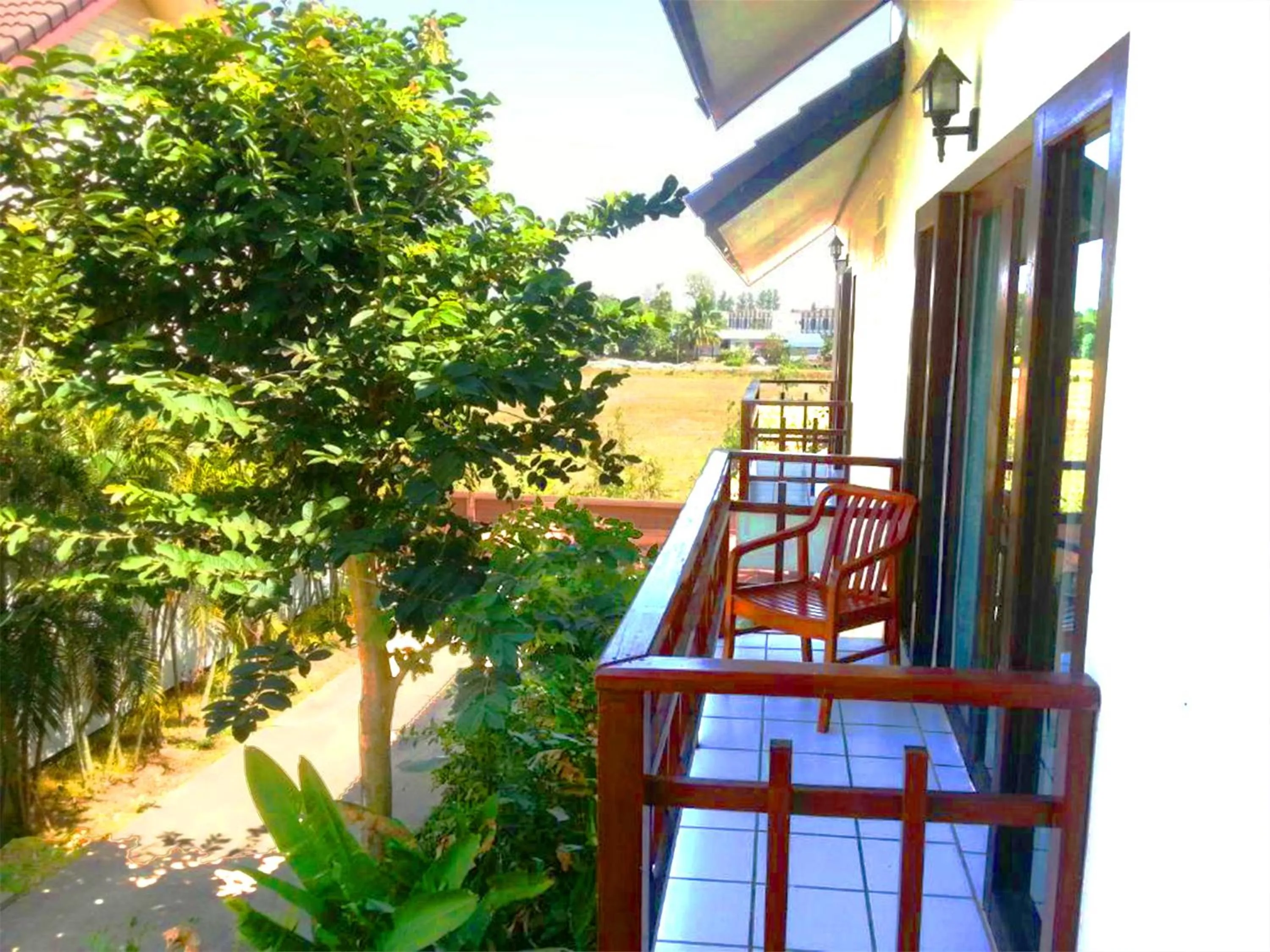 Balcony/Terrace in Thong Paeka Hotel