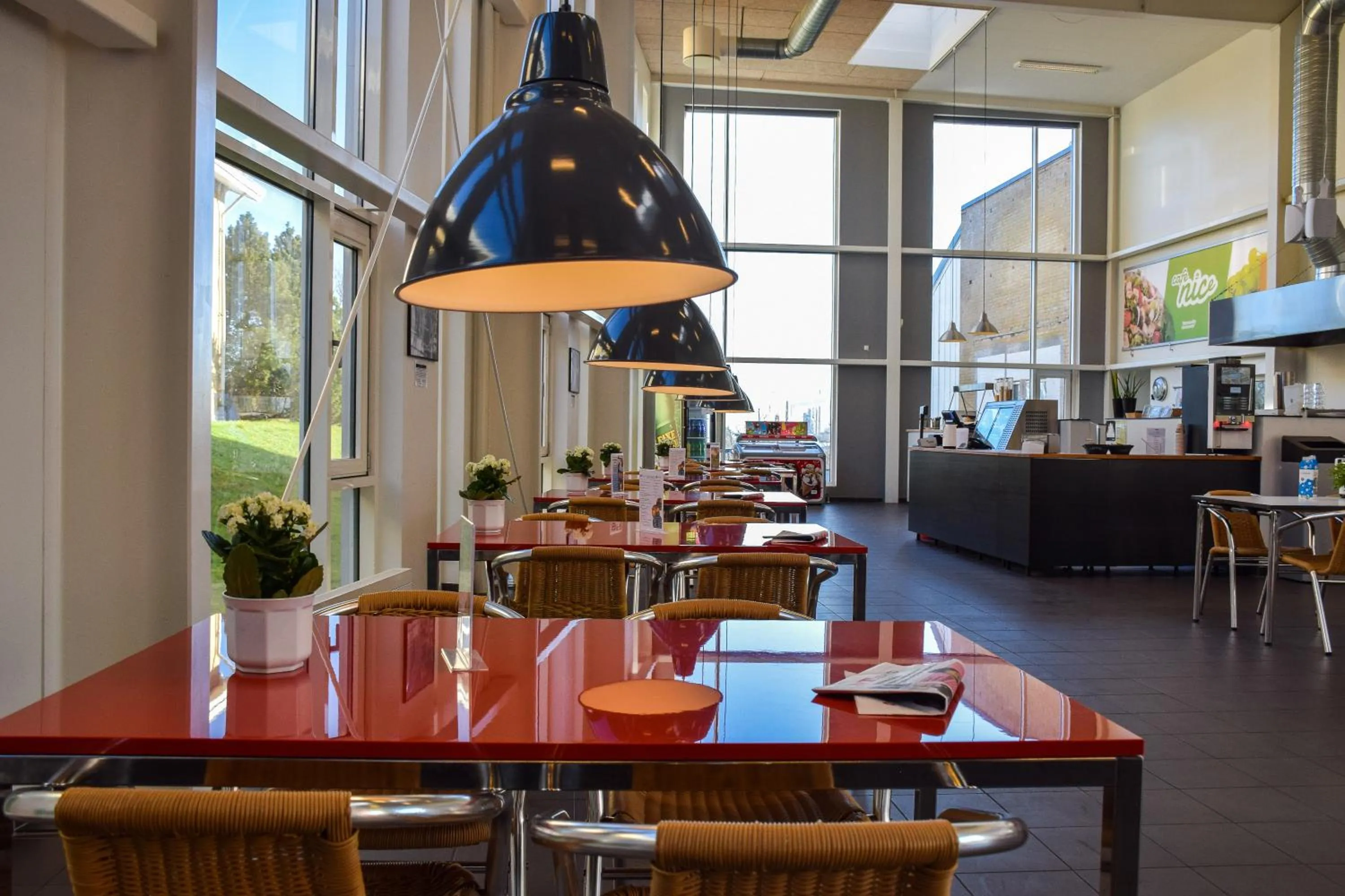 Restaurant/places to eat in Danhostel Nørresundby Skansen