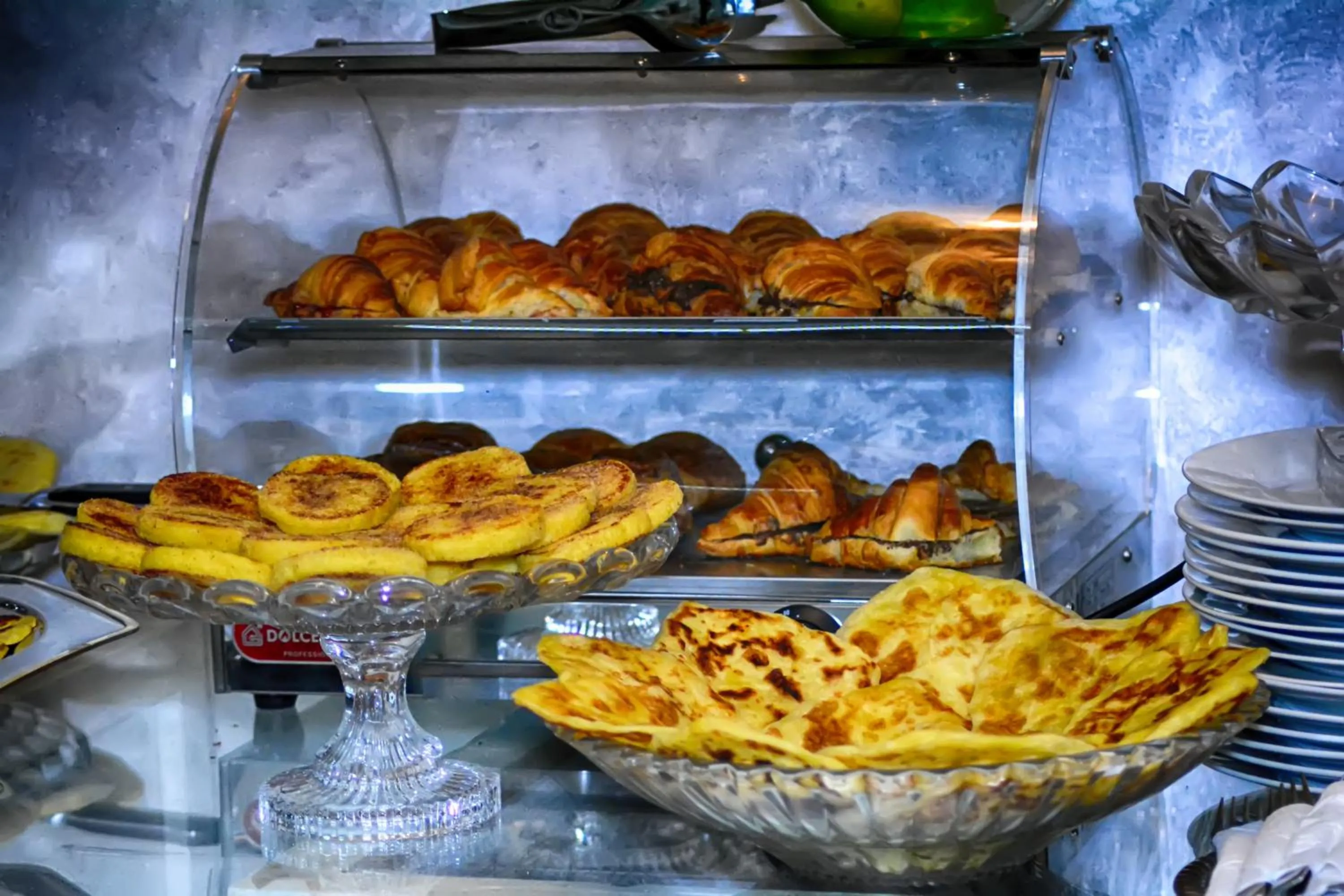 Breakfast in Hotel Vents Des Iles