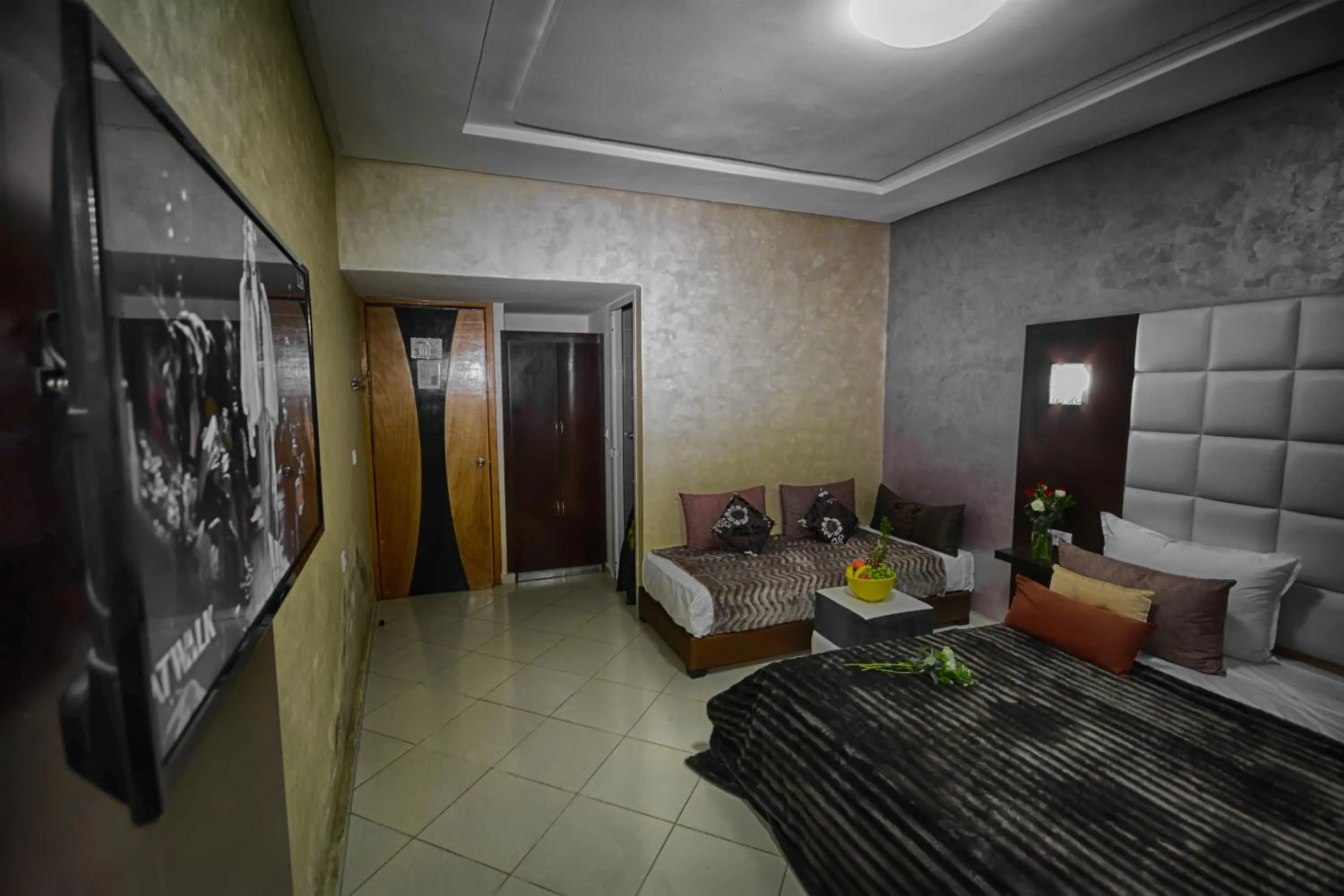 TV and multimedia, Bed in Hotel Vents Des Iles