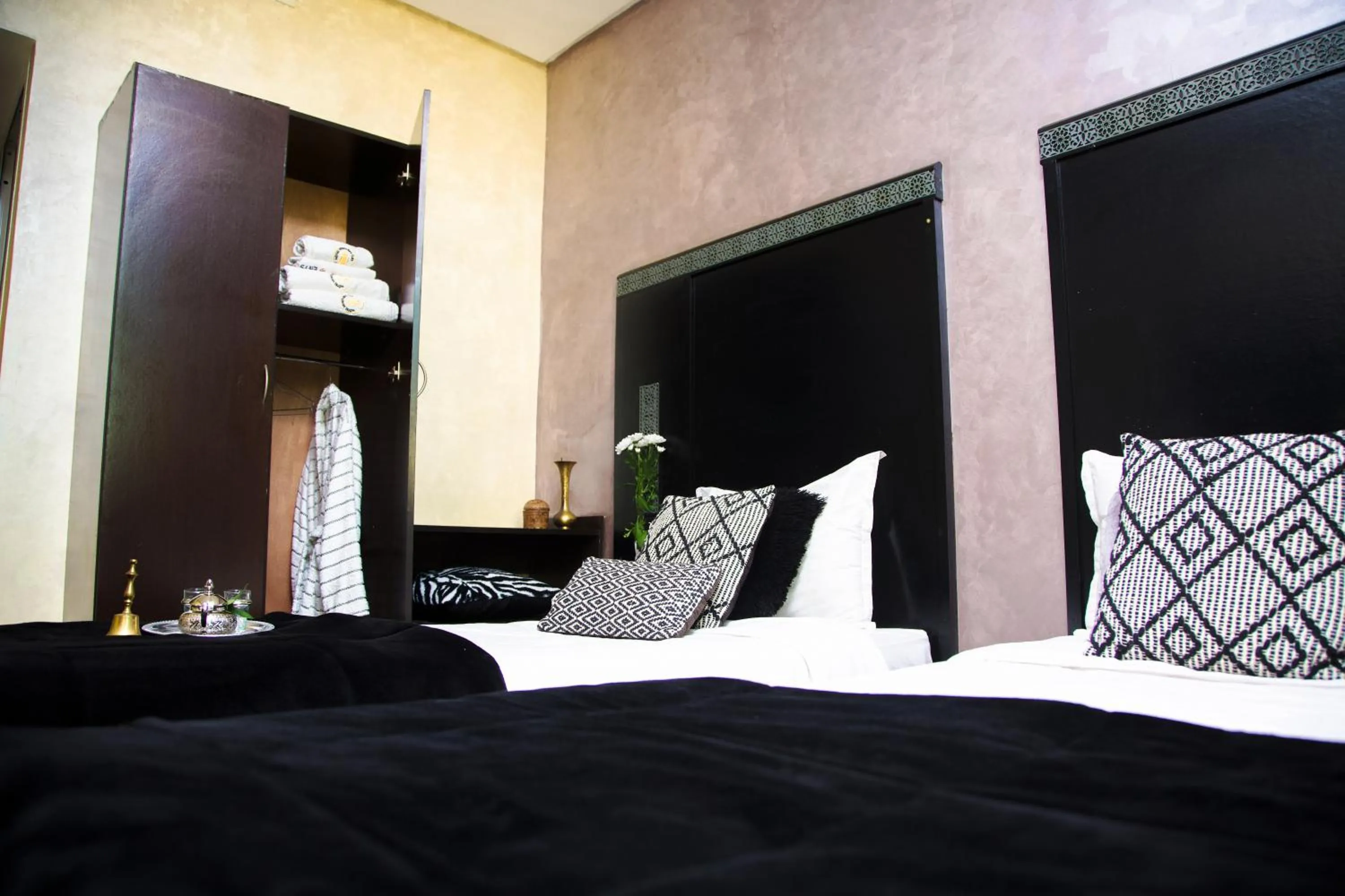 Bedroom, Bed in Hotel Vents Des Iles
