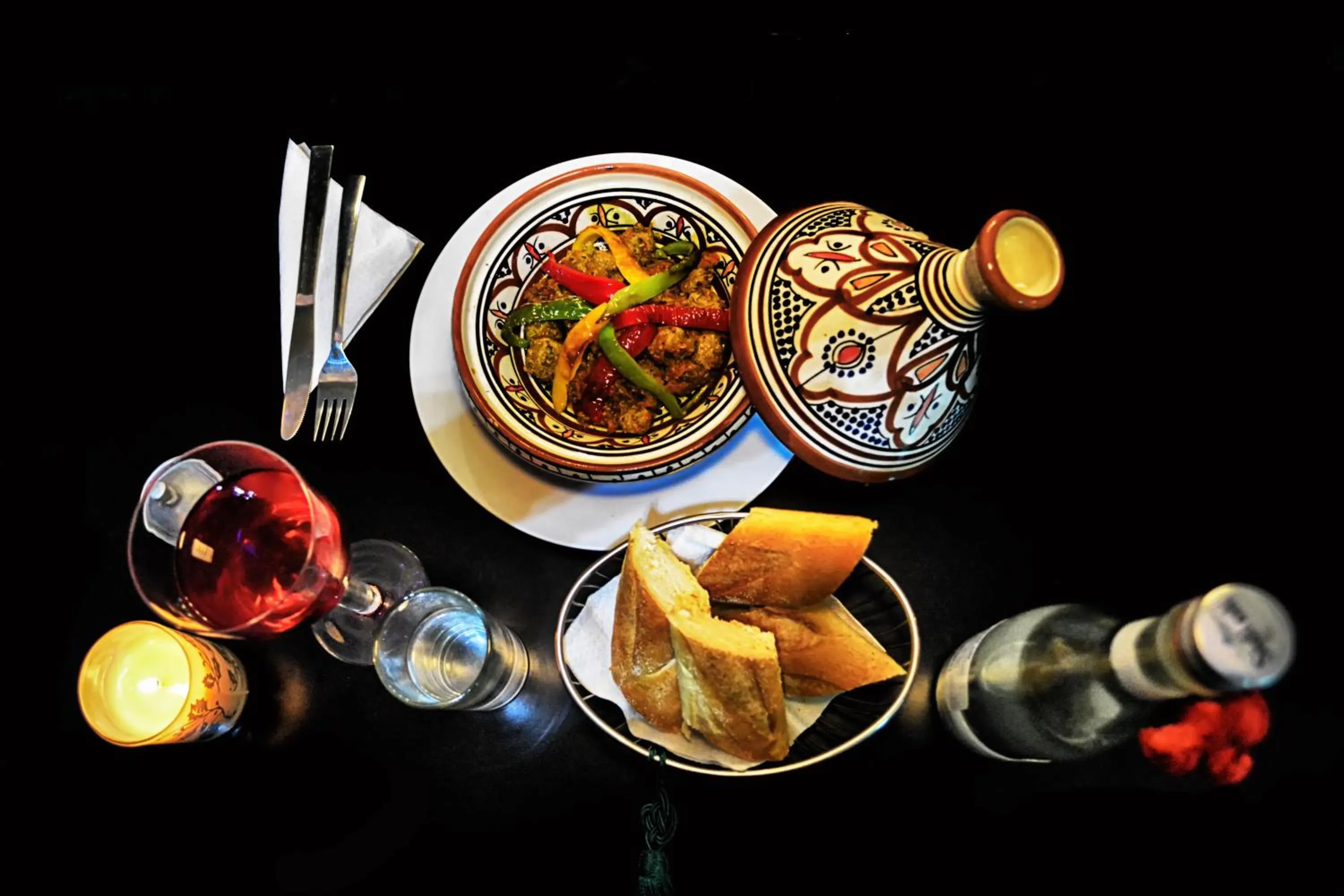 Food and drinks in Hotel Vents Des Iles