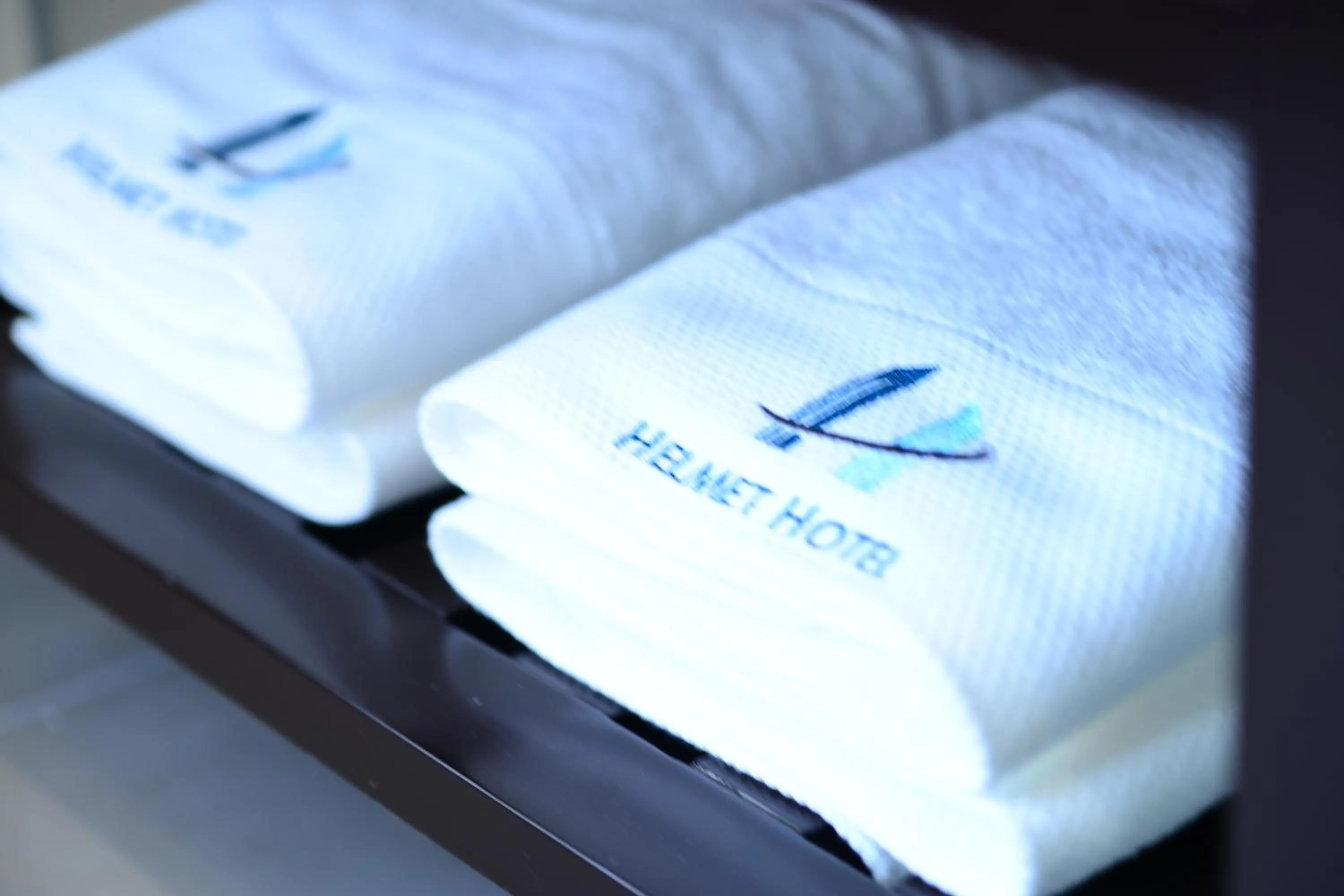 Area and facilities, Bed in The Helmet Hotel