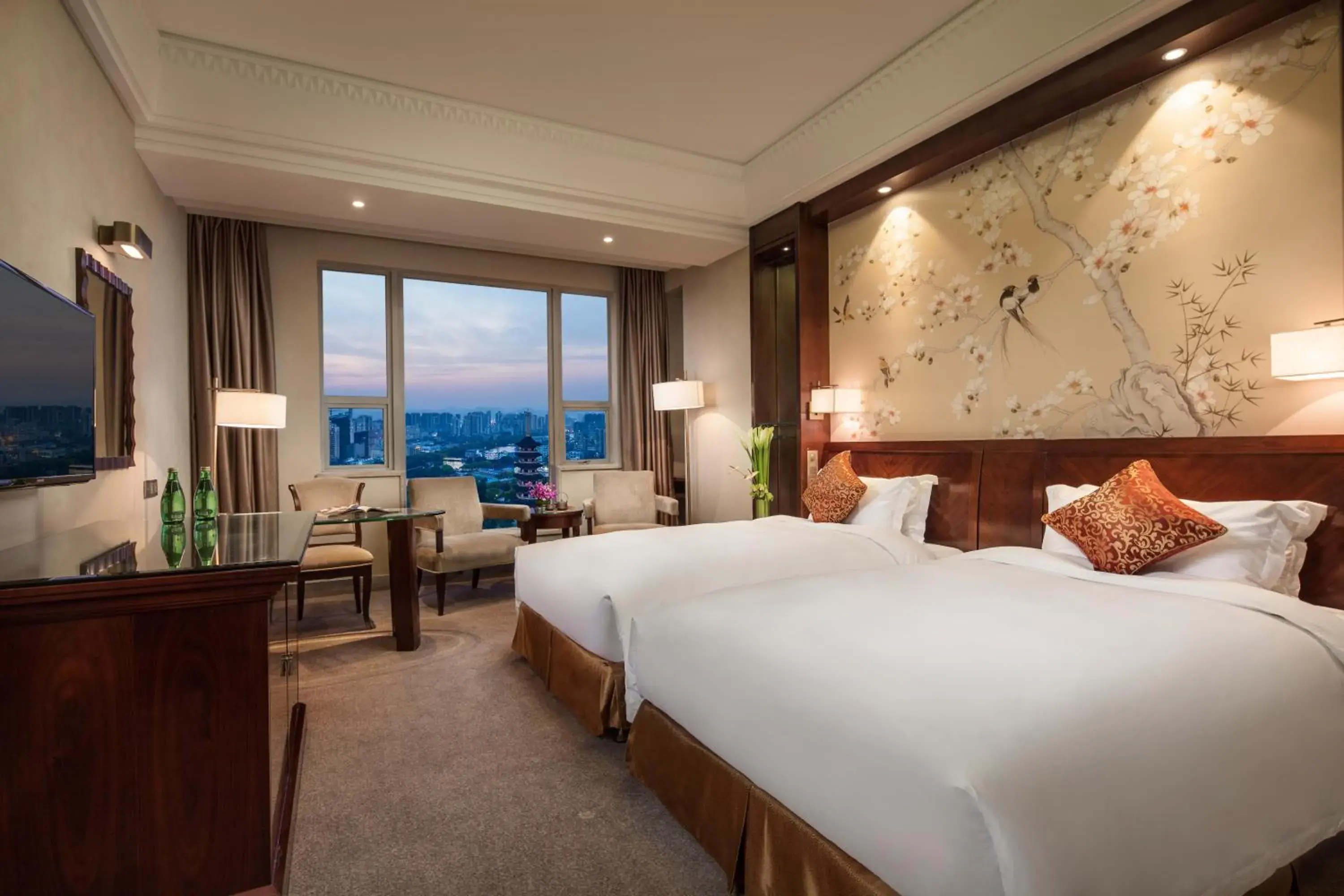 Deluxe Twin Room in Overseas Chinese Hotel Wenzhou Deluxe Twin Room in Overseas Chinese Hotel Wenzhou
