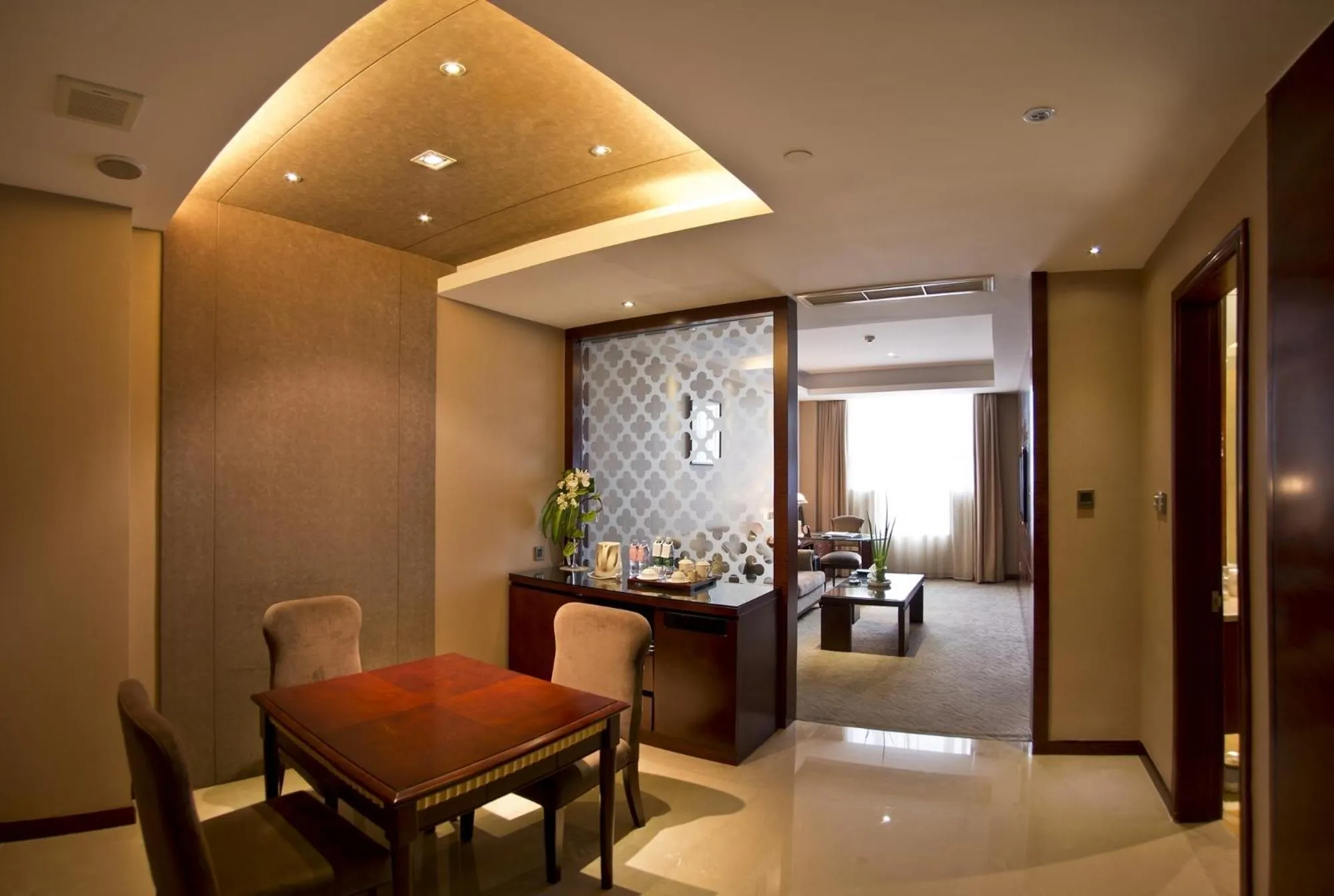 Dining area in Overseas Chinese Hotel Wenzhou