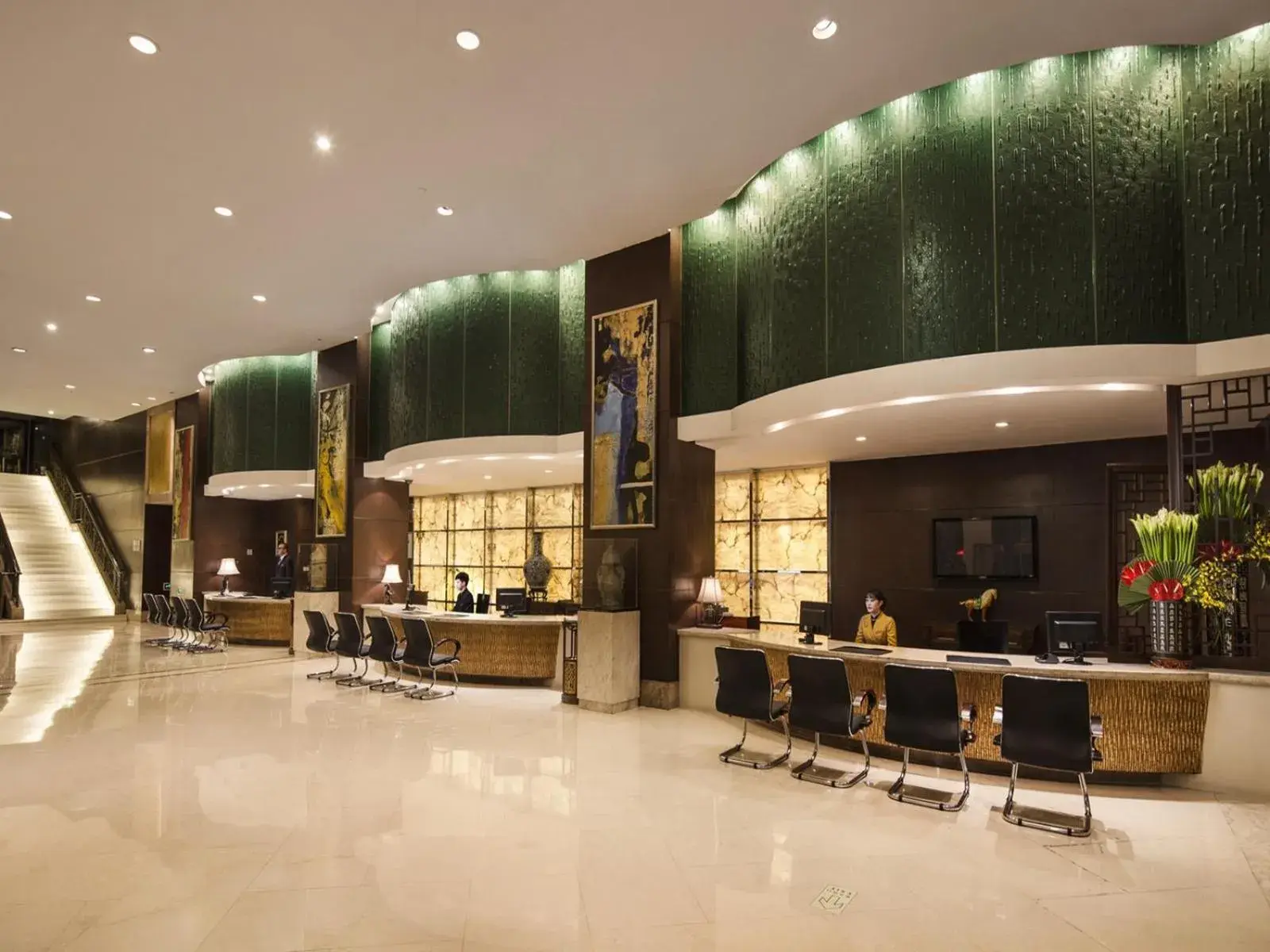 Facade/entrance in Overseas Chinese Hotel Wenzhou Facade/entrance in Overseas Chinese Hotel Wenzhou