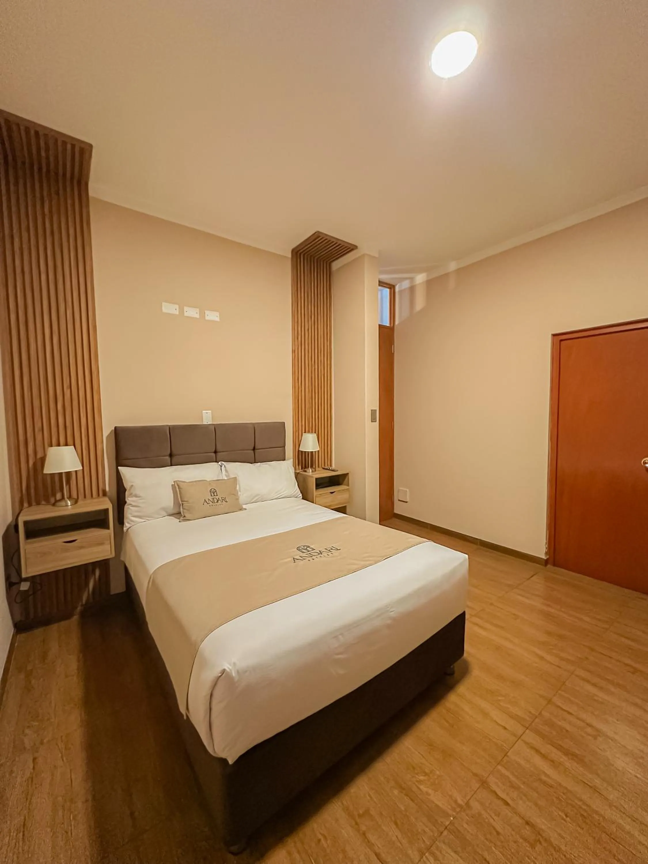 Andari Hoteles