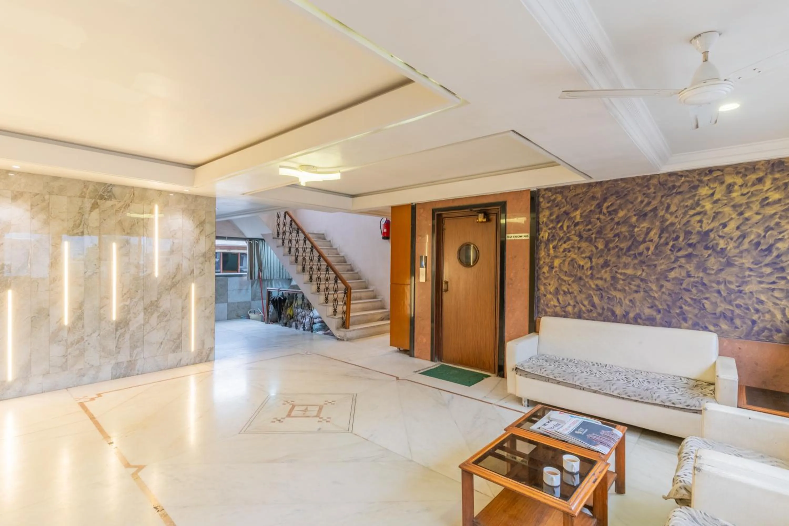 Lobby or reception in Hotel Sanmati