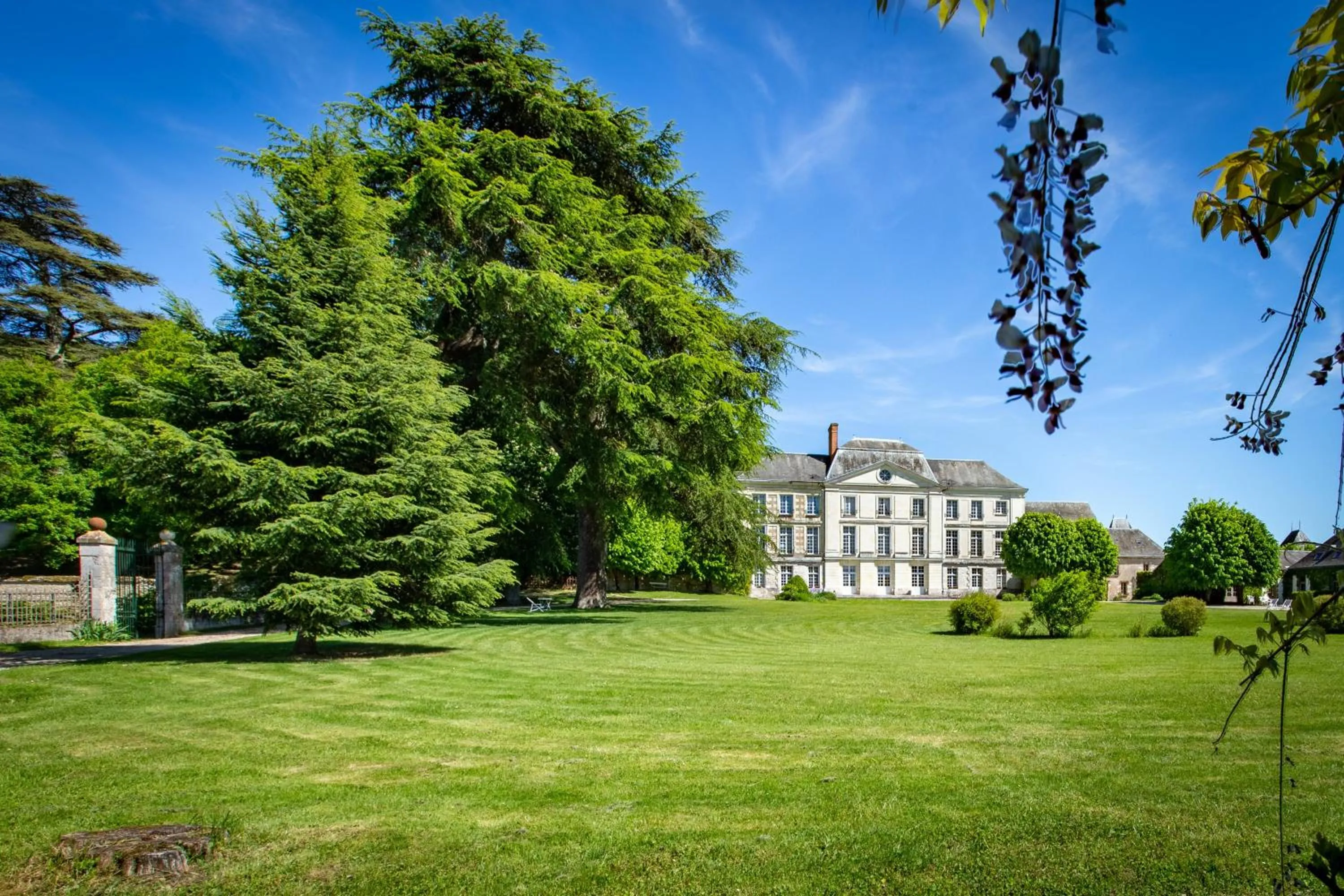 Property building in Château Laborde Saint Martin