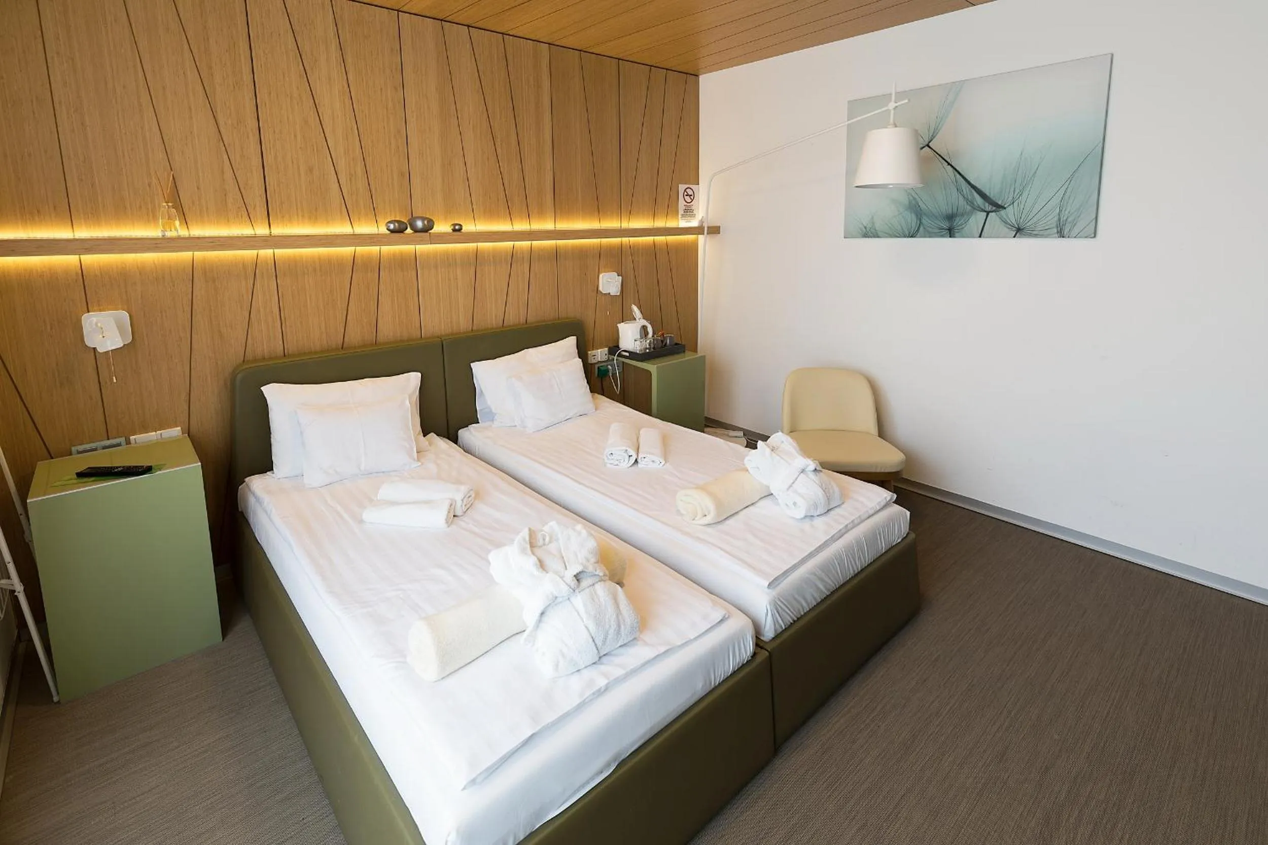 Bed in Hotel Zena Beauty & Shopping Center