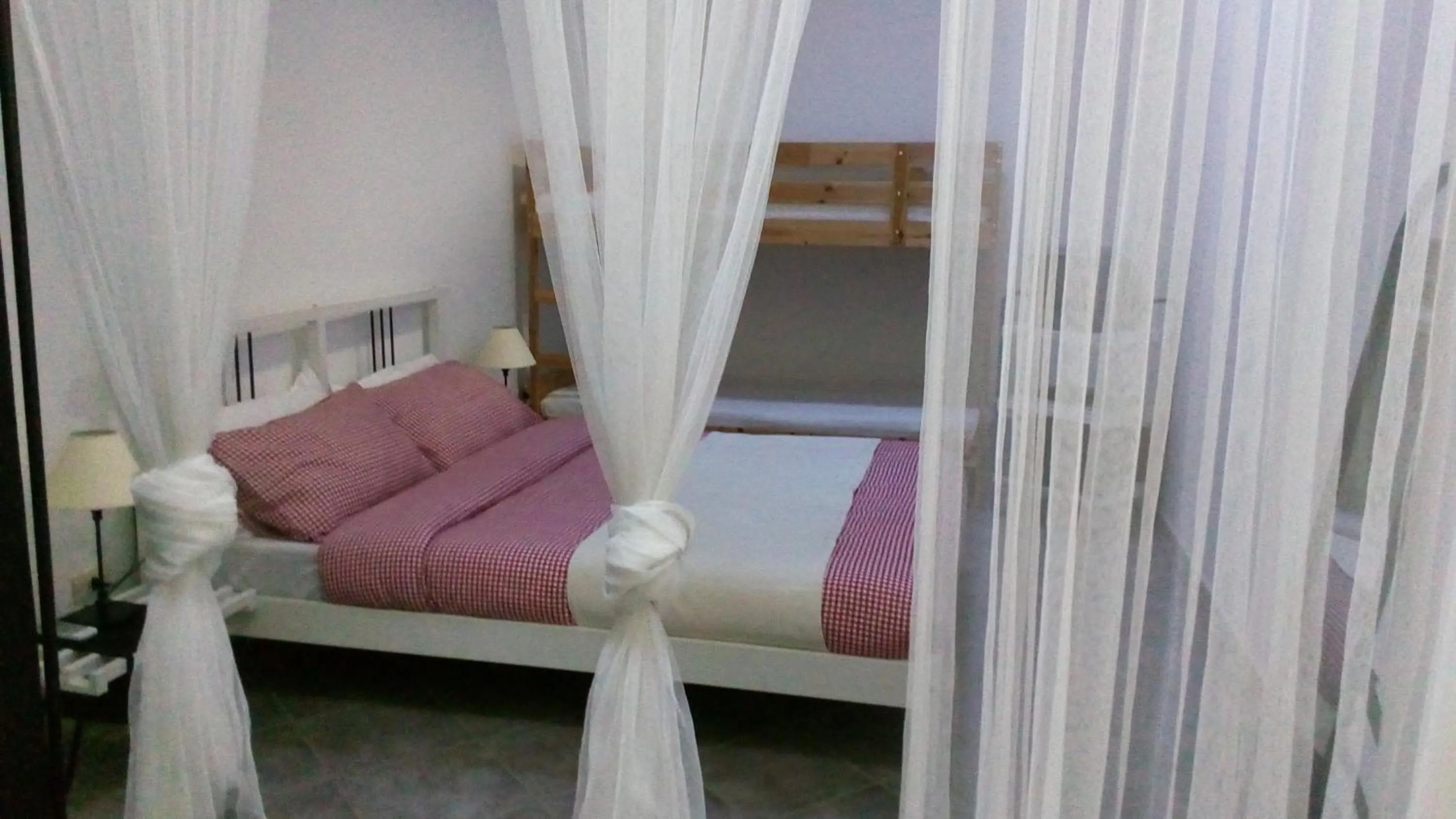 Photo of the whole room in Elianthos B&B