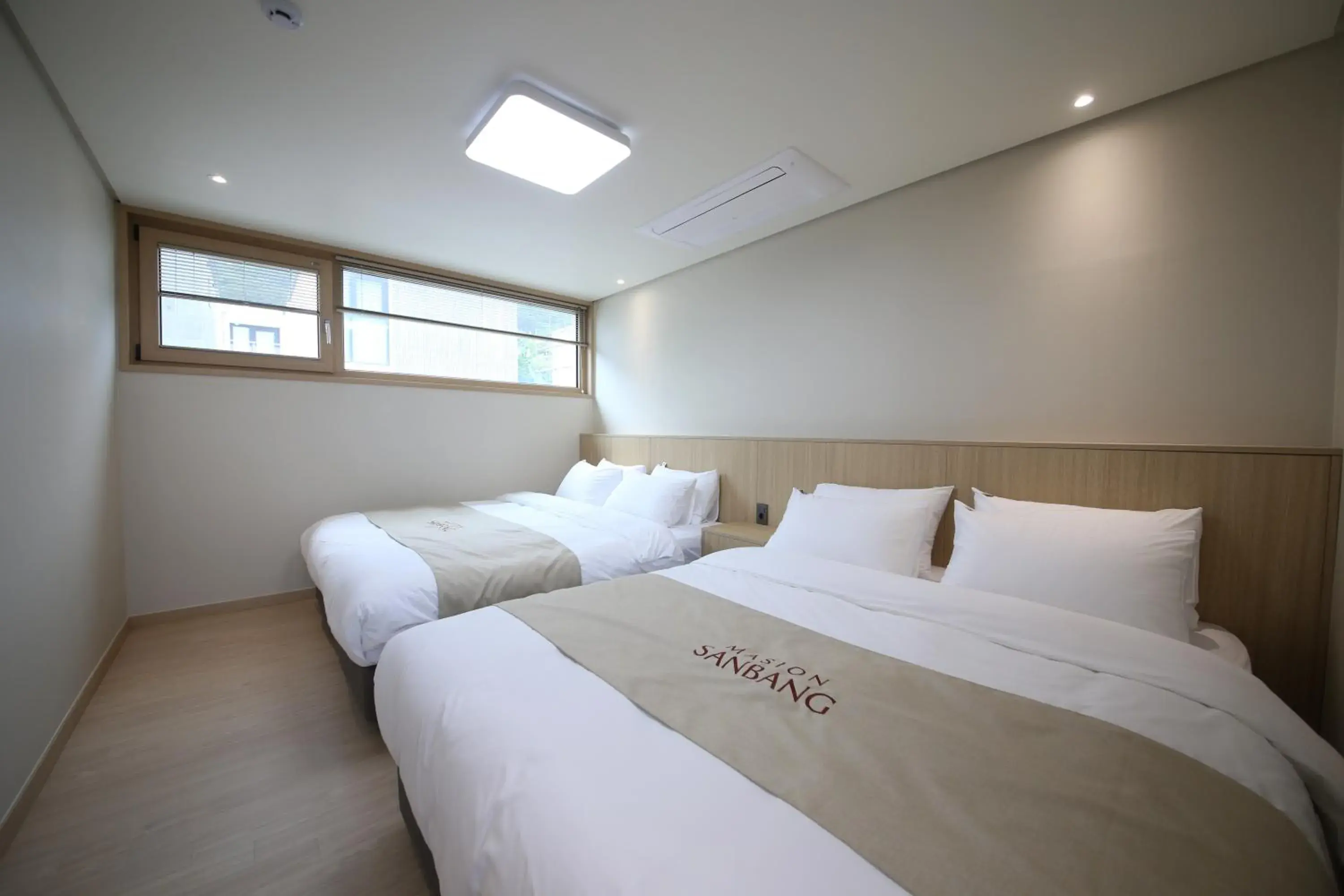 Deluxe Villa in Masion Sanbang Jeju Deluxe Villa in Masion Sanbang Jeju