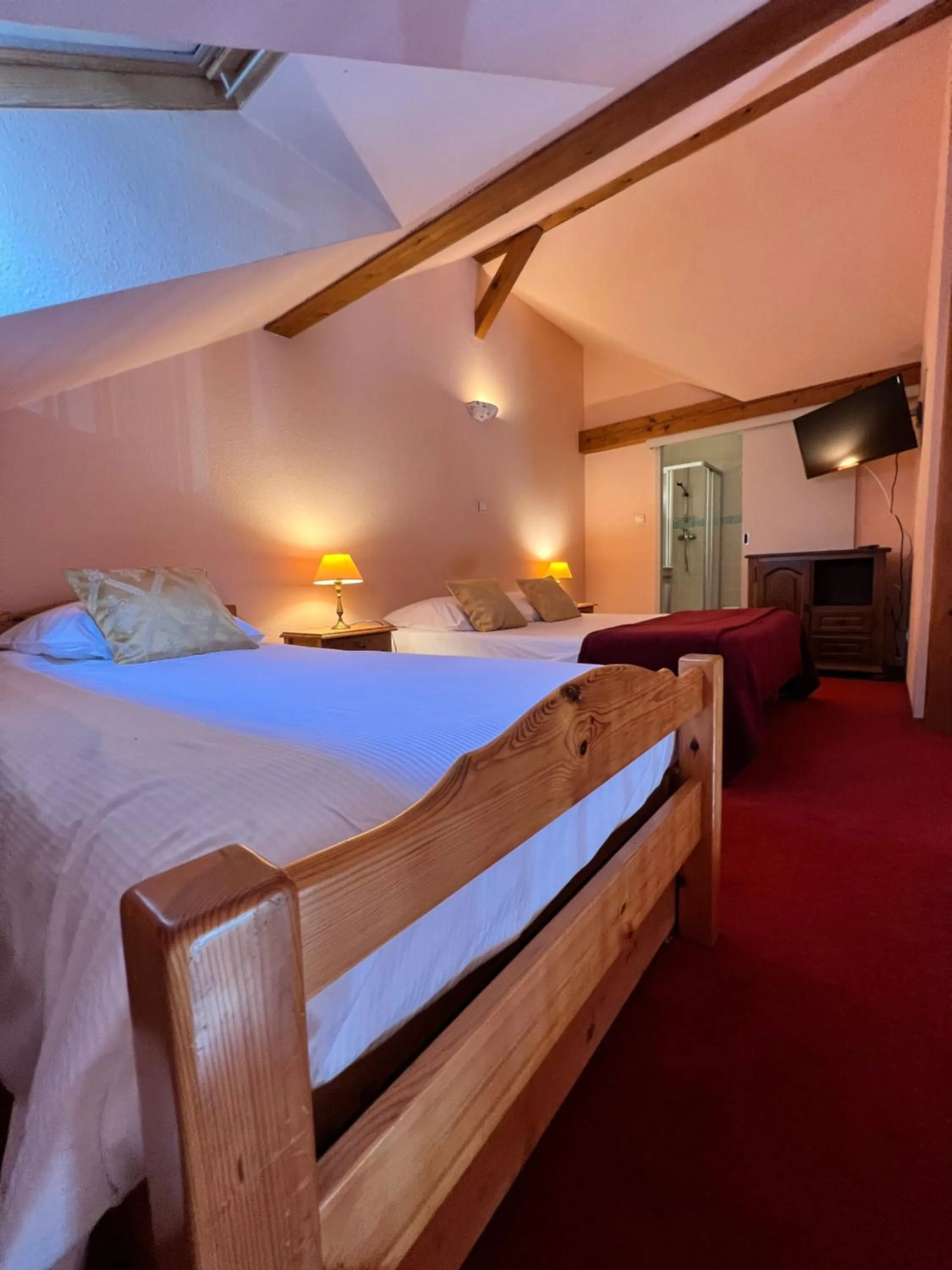 Family Room in Hôtel l'Orée des Roches