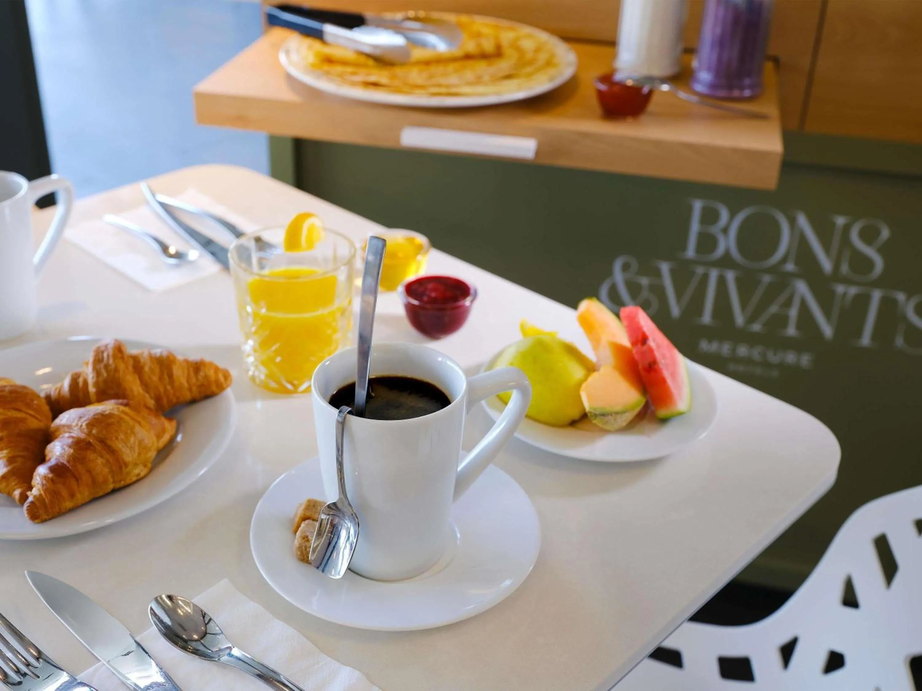 Breakfast in Mercure Toulouse Sud