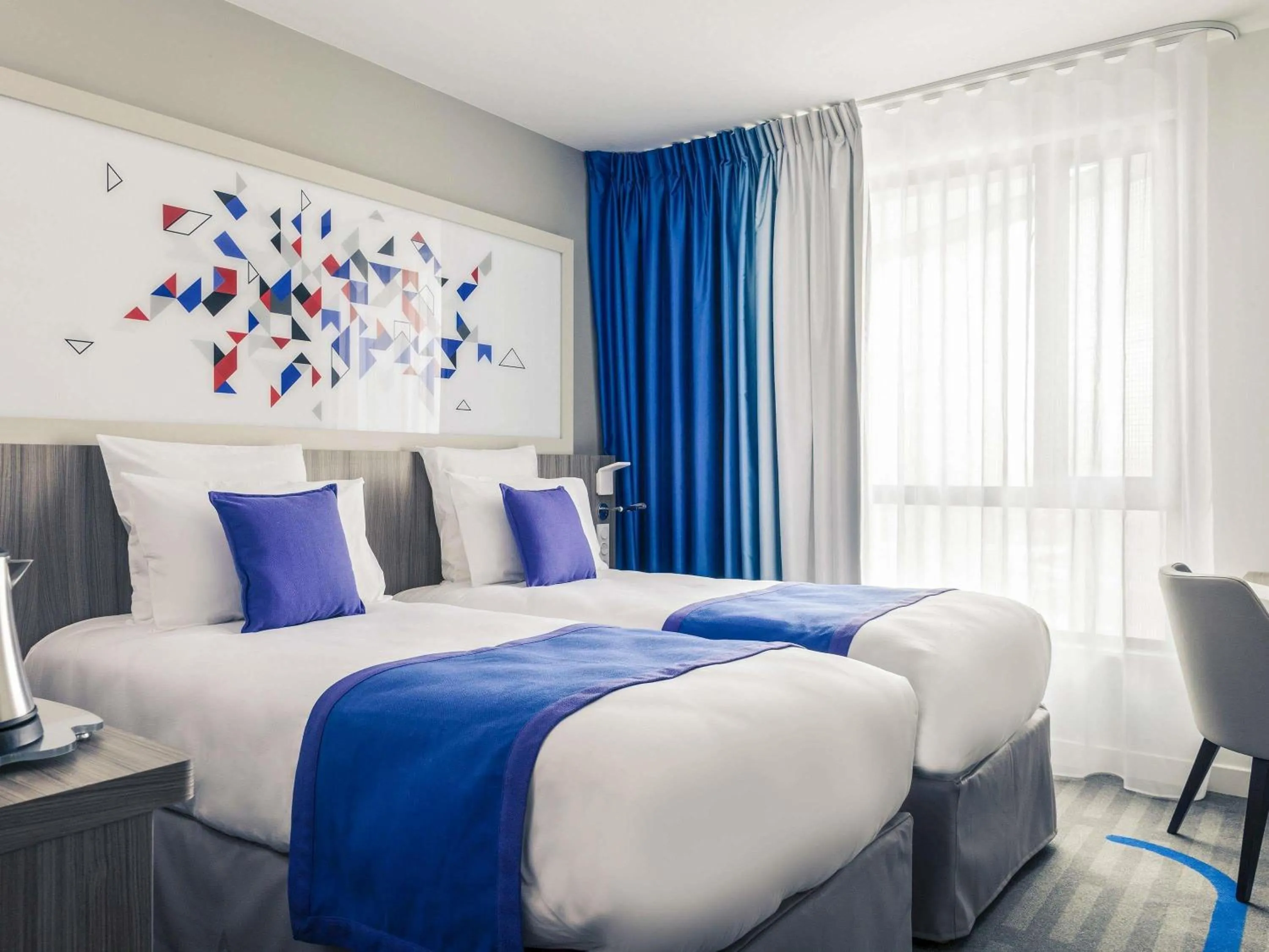 Bedroom, Bed in Mercure Toulouse Sud