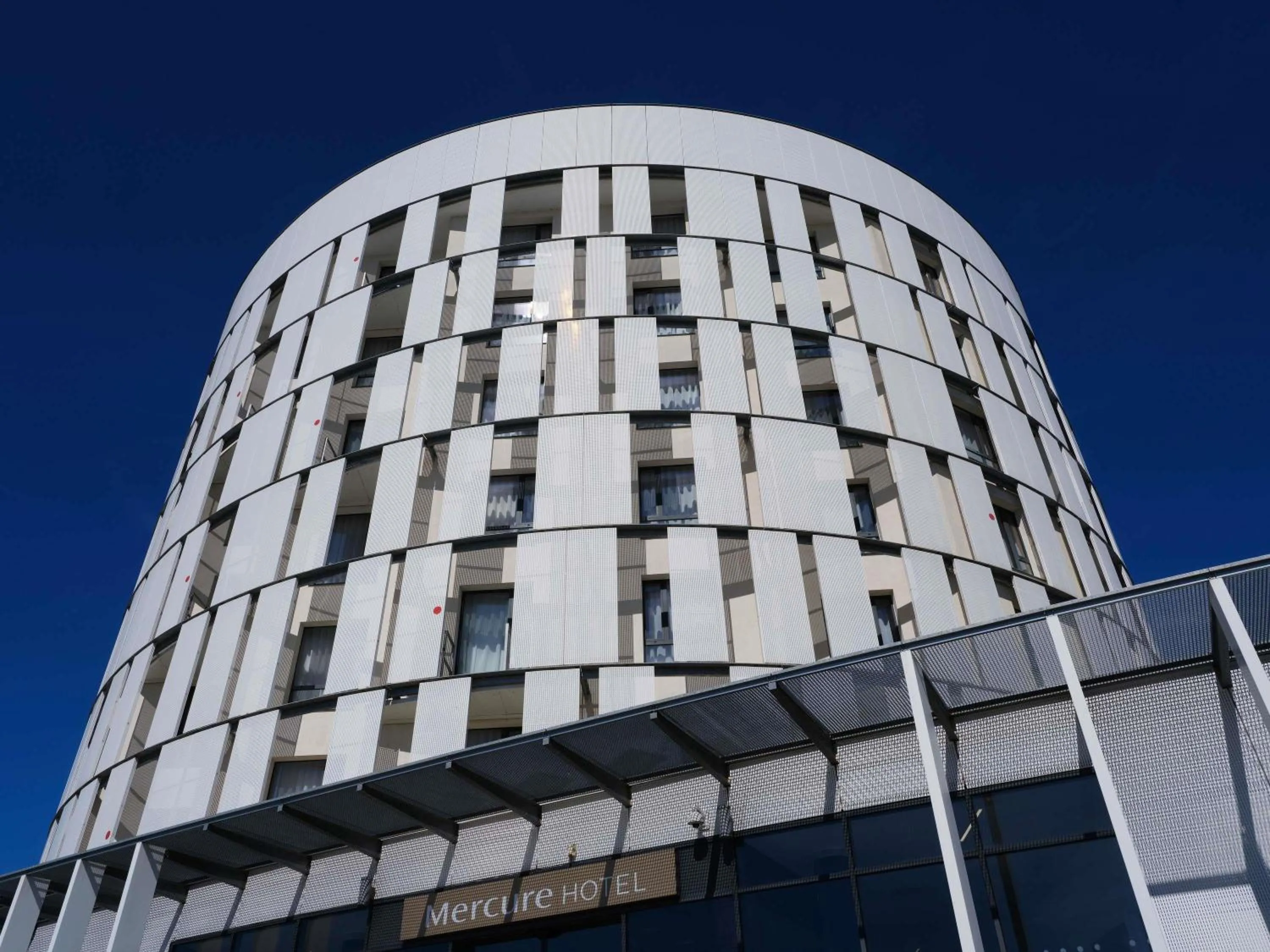 Property building in Mercure Toulouse Sud