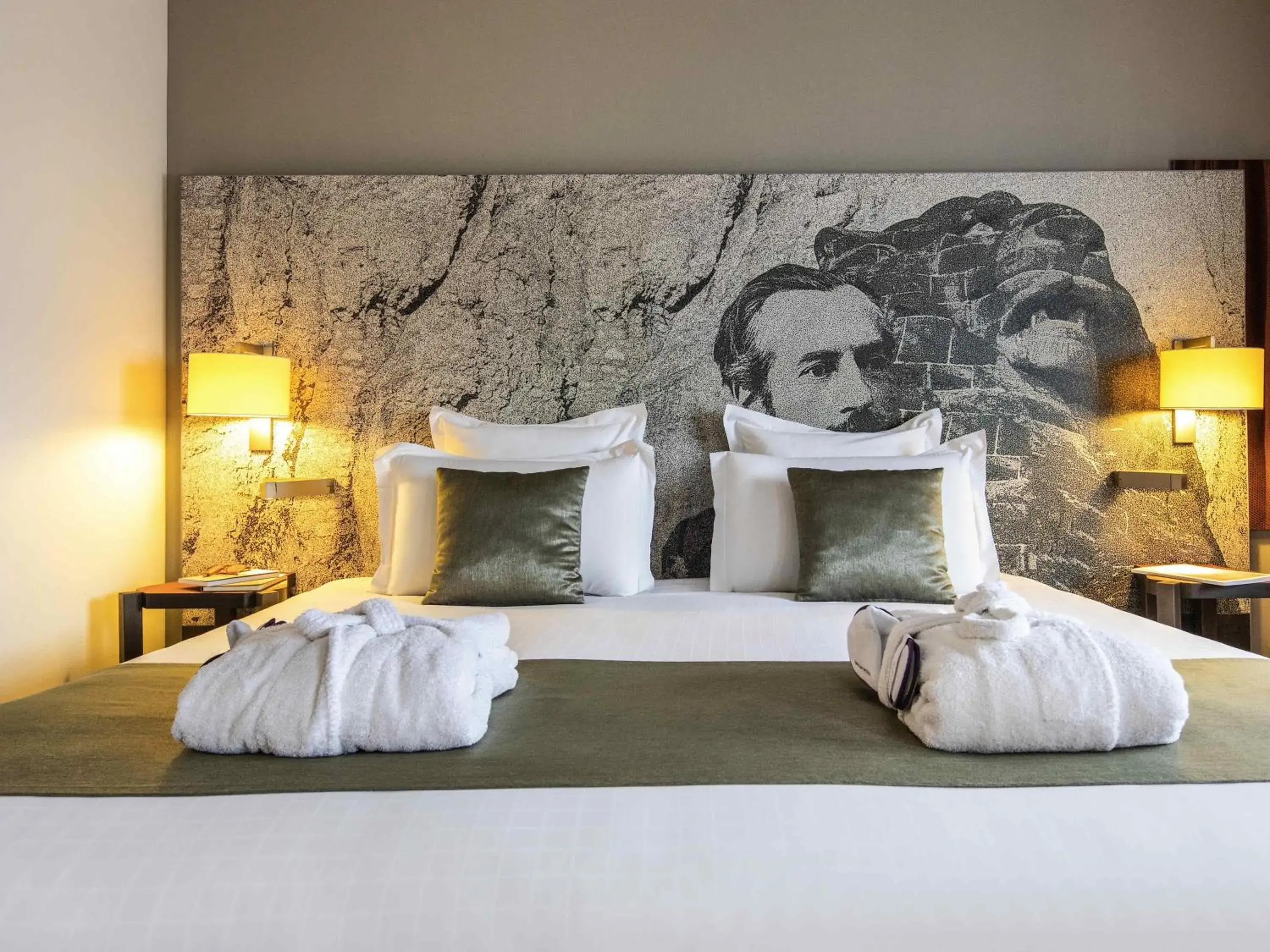 Bedroom, Bed in Mercure Belfort Centre Bedroom, Bed in Mercure Belfort Centre