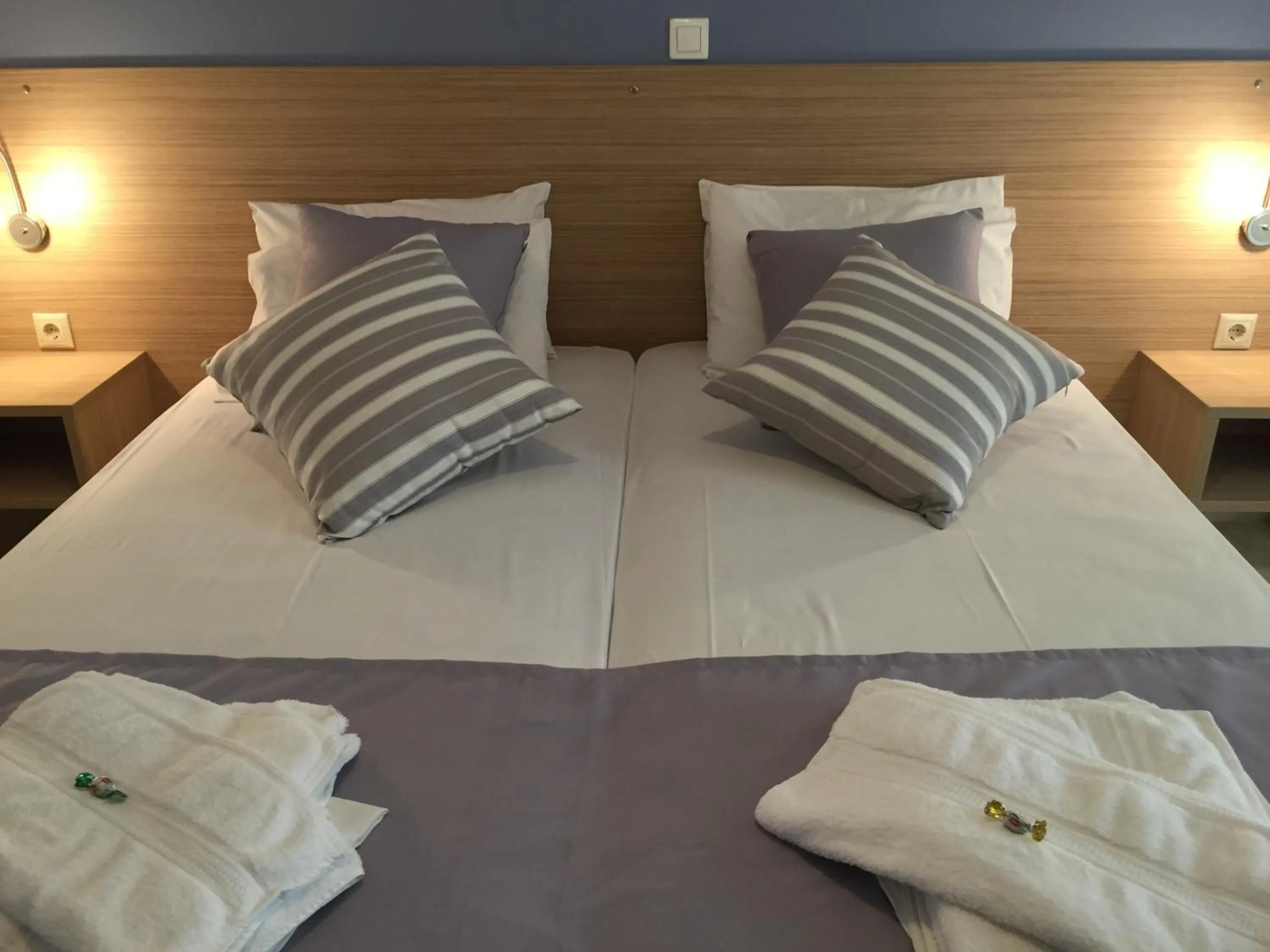 Bedroom, Bed in Apollon Hotel
