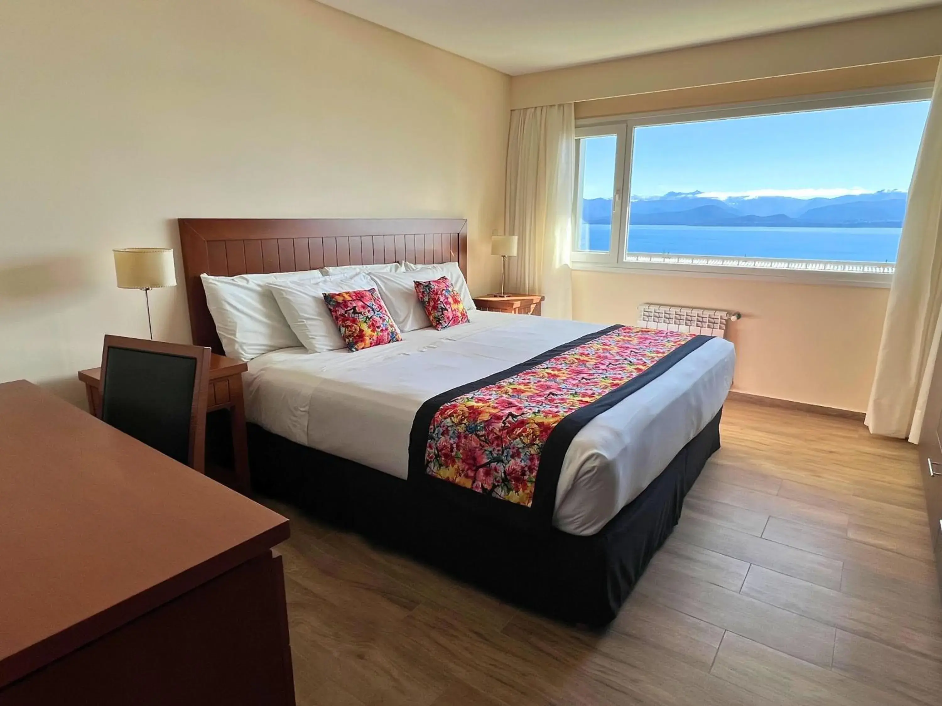 Huinid Pioneros Aparts Huinid Pioneros Aparts