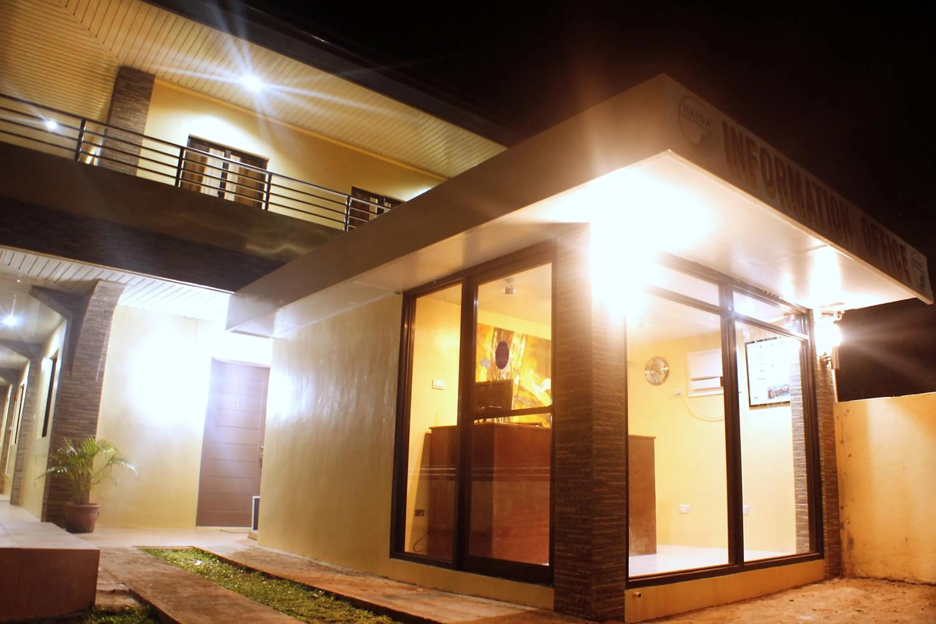 Facade/entrance in Haisa Apartment