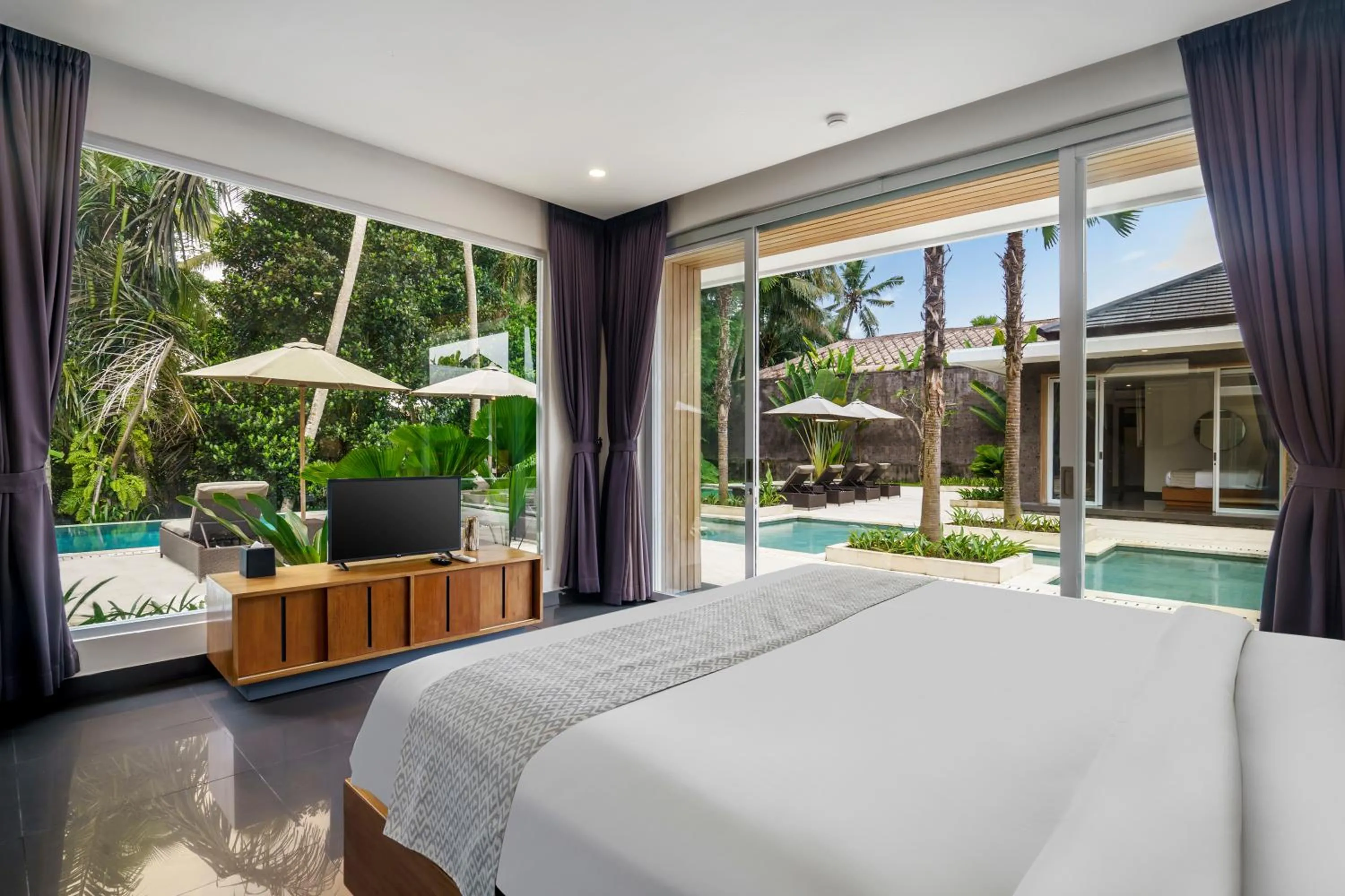 Photo of the whole room, Bed in Villa Dune