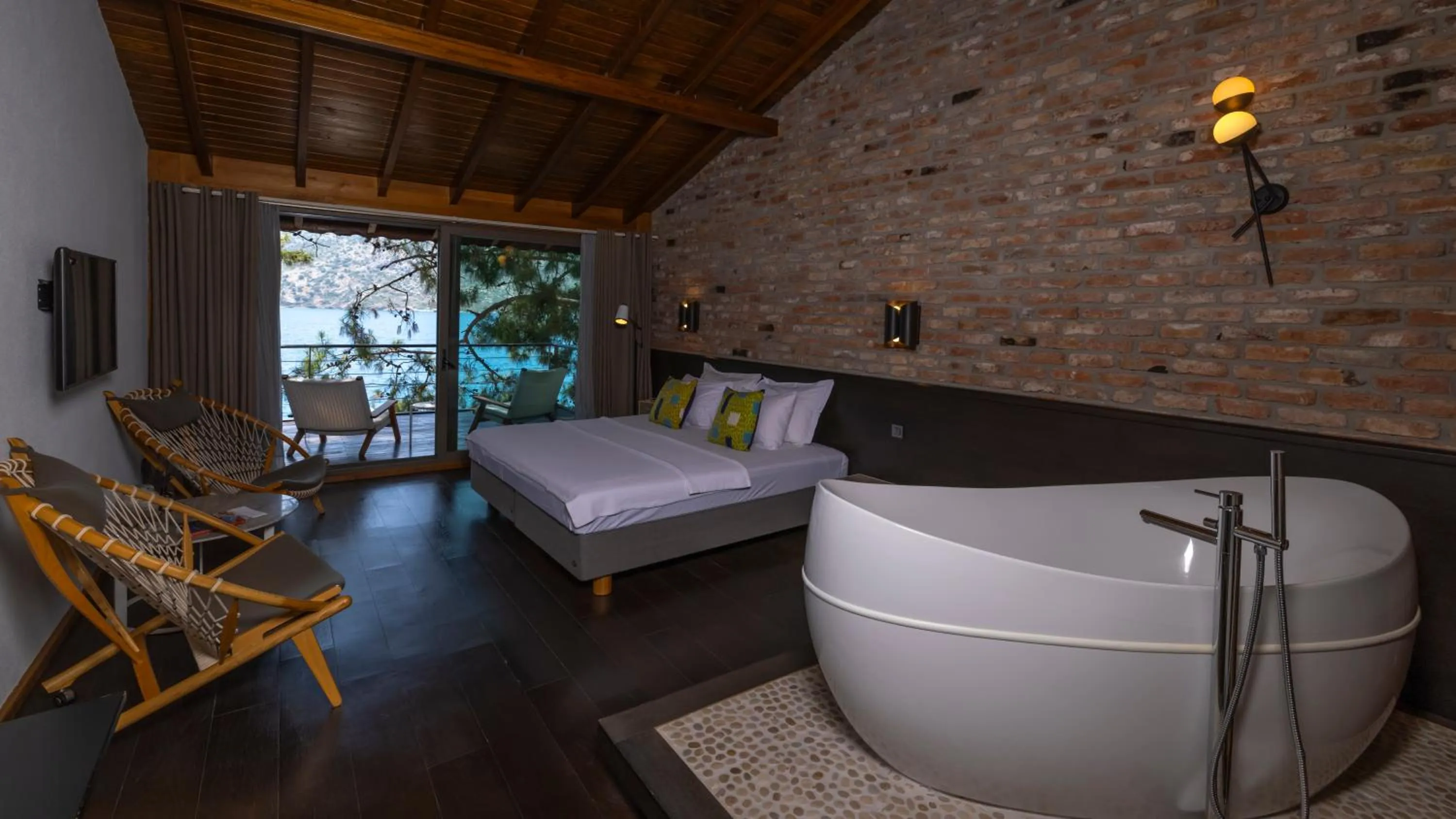 Bed in Miamai Boutique Hotel - Adult Only