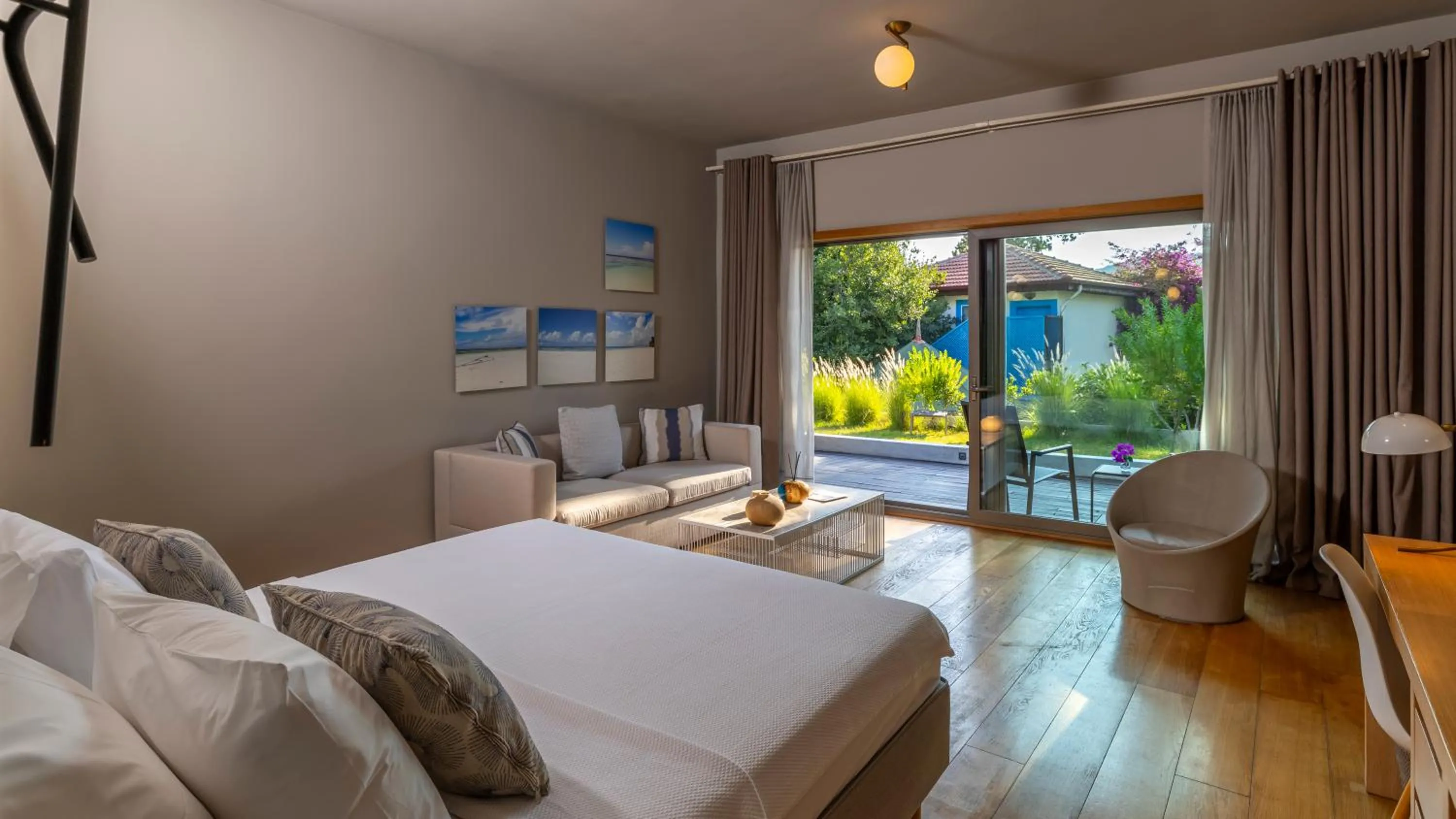 Bed in Miamai Boutique Hotel - Adult Only