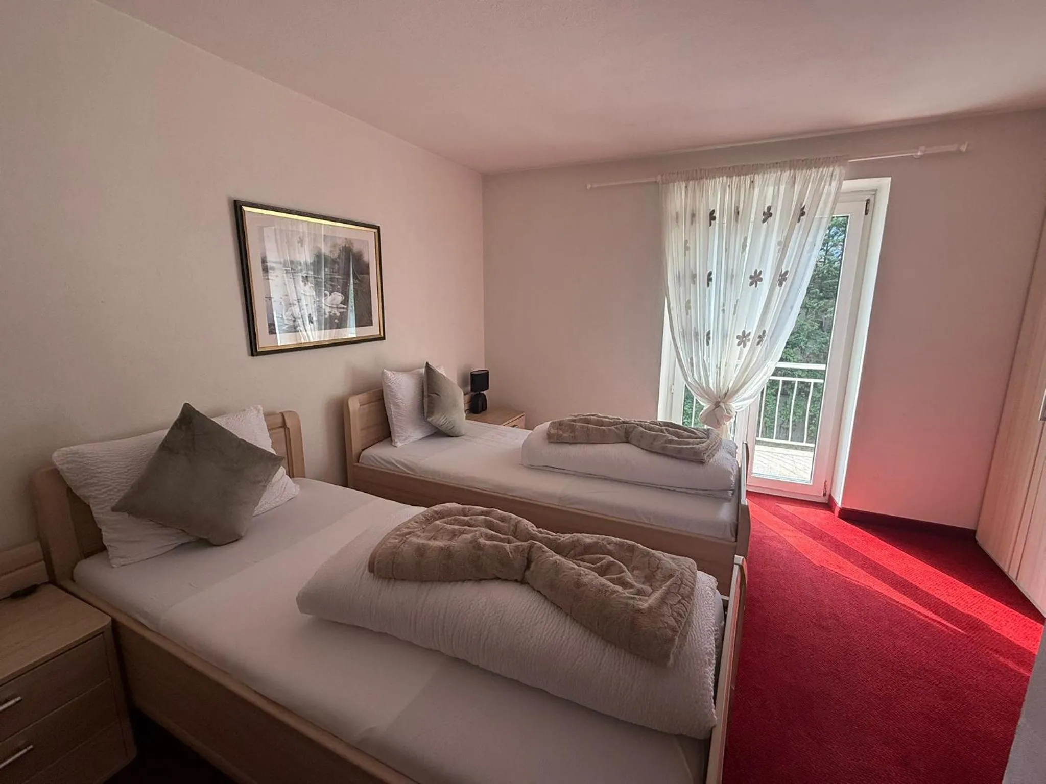 Bed in Hotel Mondschein