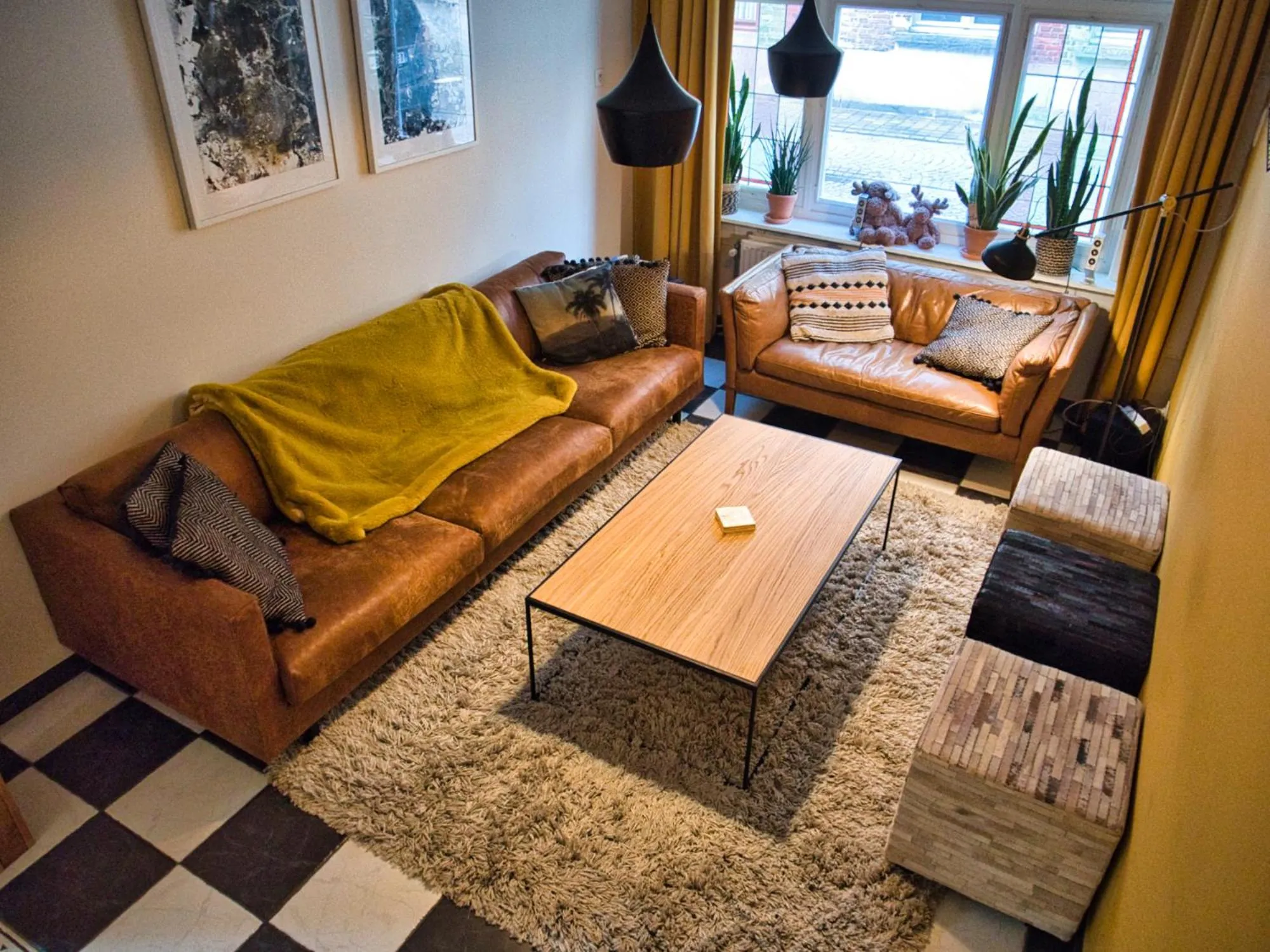 Seating area in Tripel B