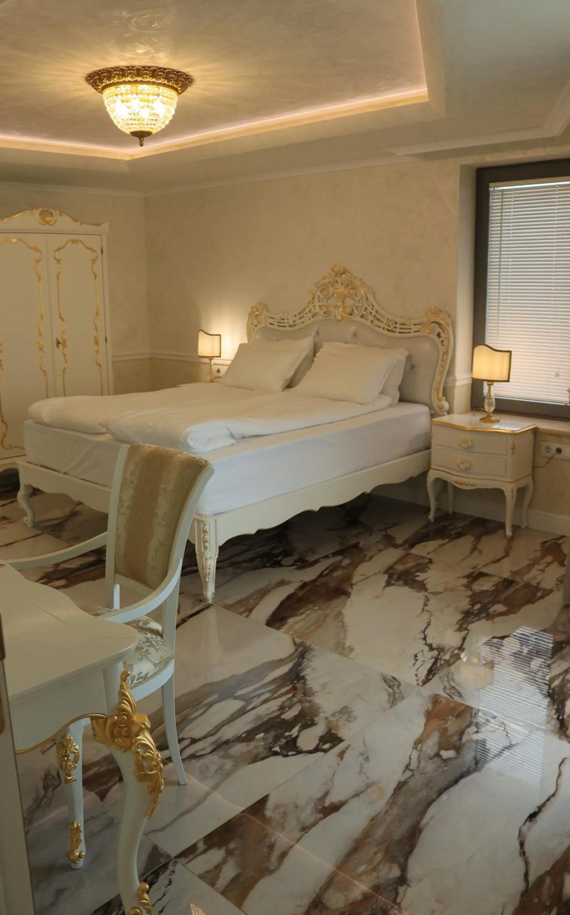 Bed in Art Complex Anel