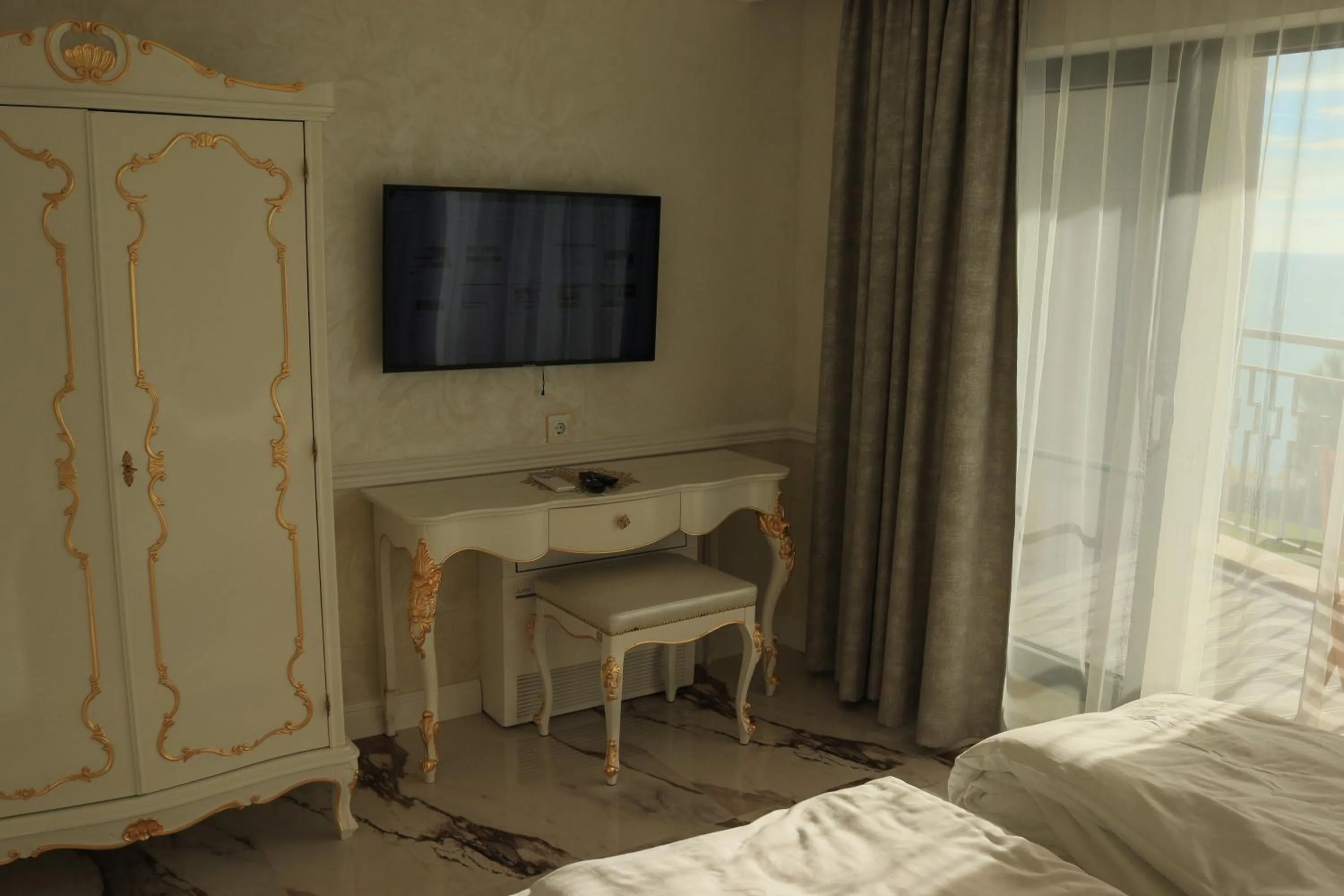 Bedroom, Bed in Art Complex Anel