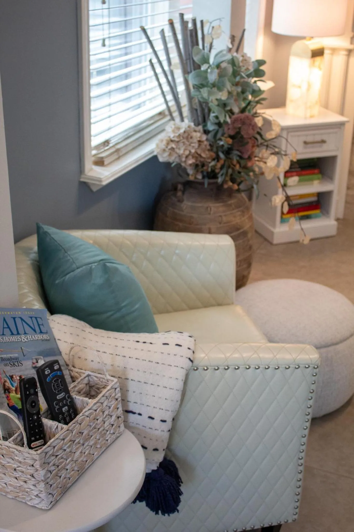 Seating area in Hartstone Inn