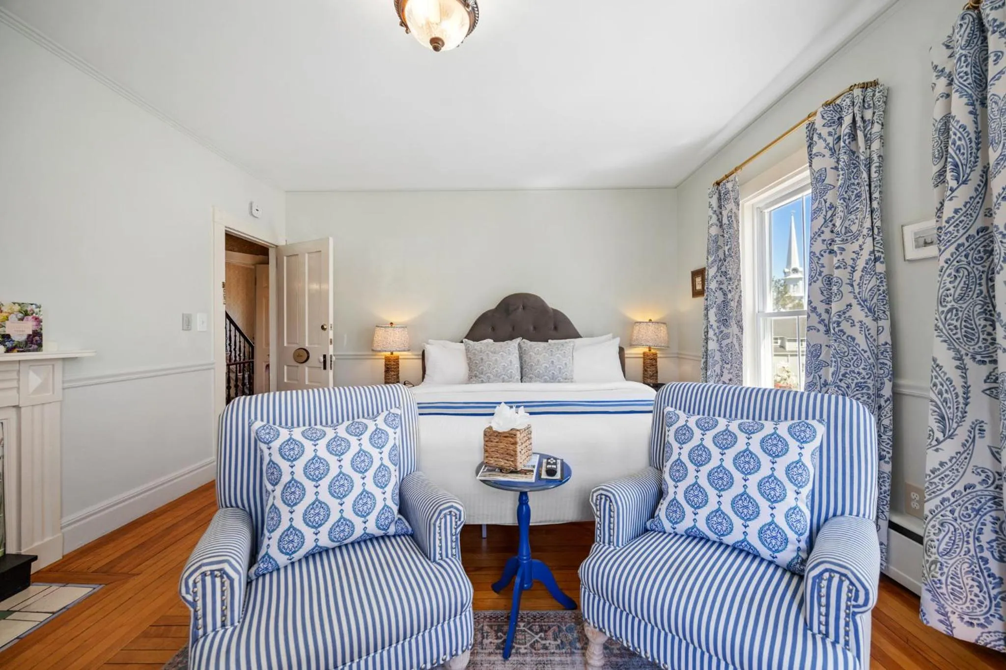 Seating area in Hartstone Inn