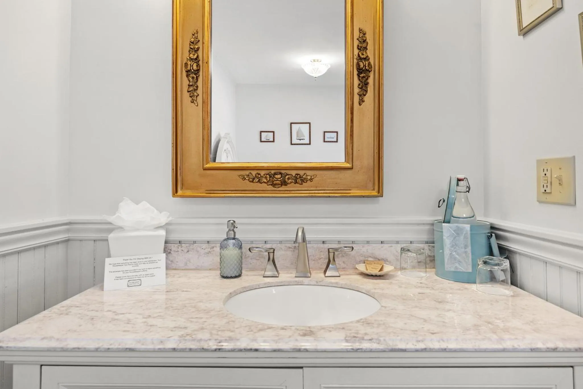 Bathroom in Hartstone Inn