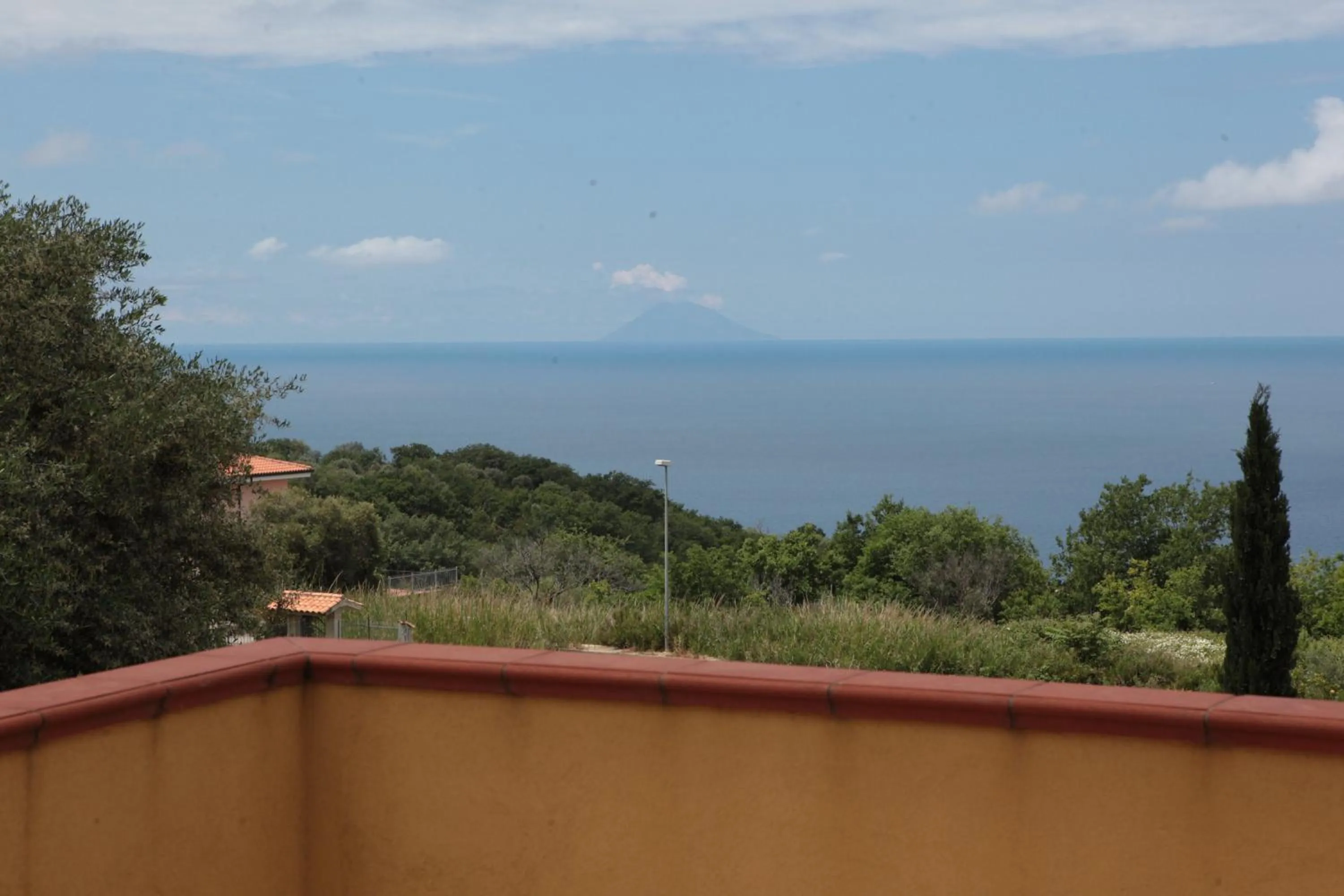 Sea view in B&B Villa Isa