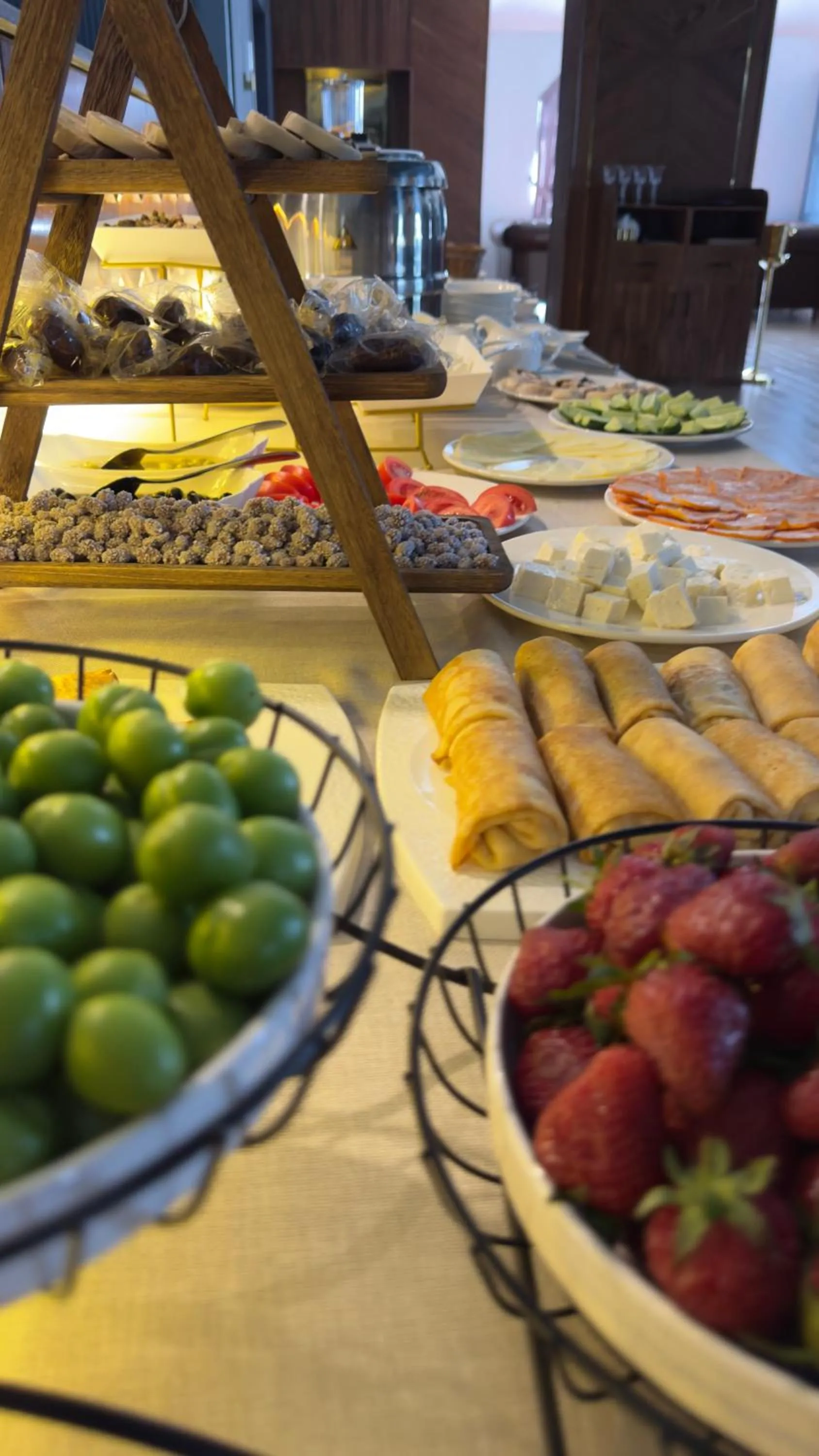 Breakfast in Noble Samarkand