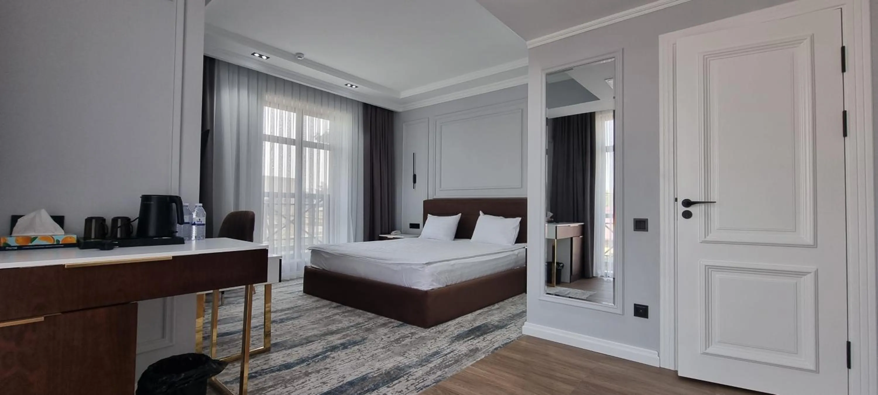 Photo of the whole room, Bed in Noble Samarkand