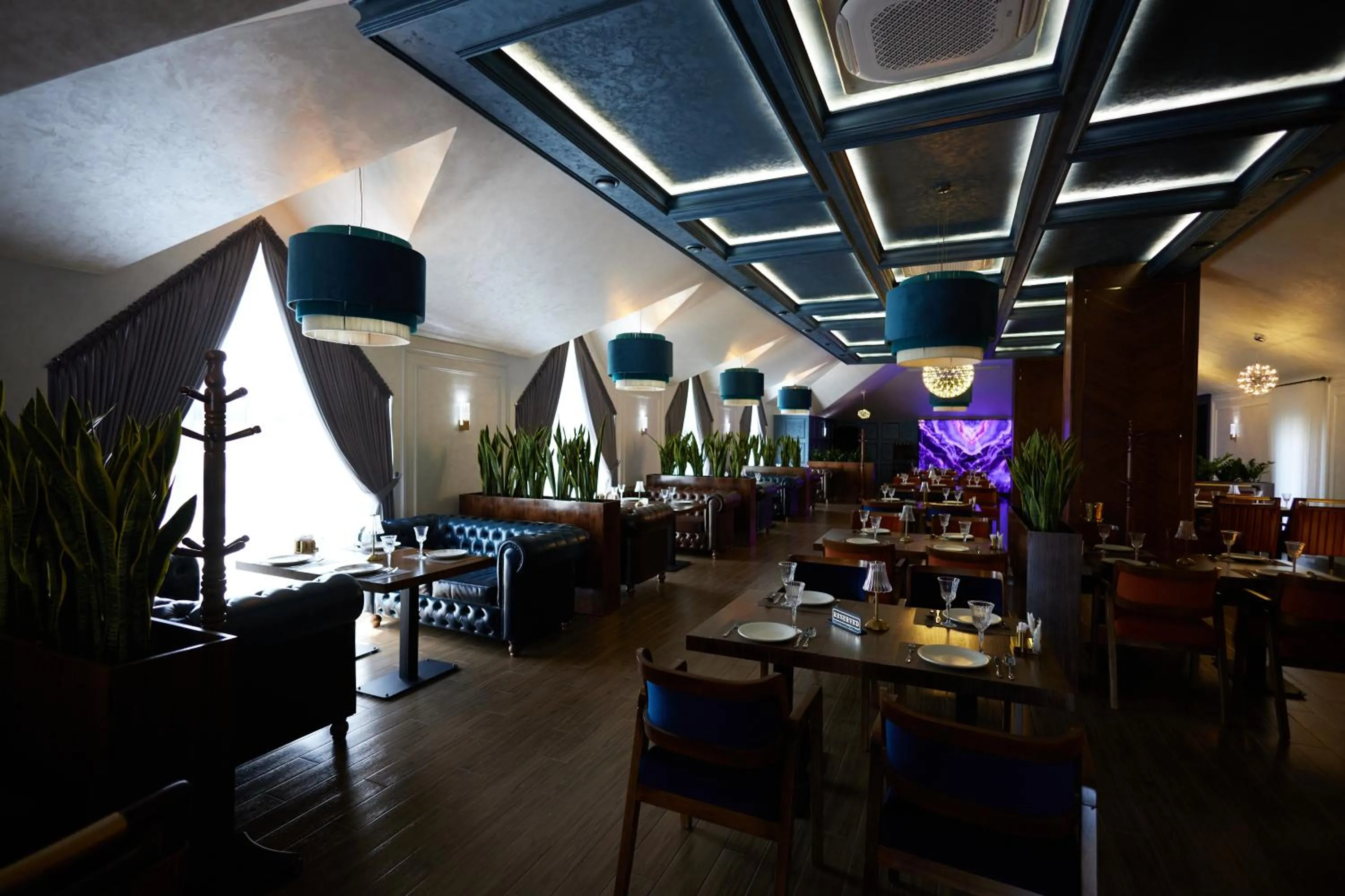 Restaurant/places to eat in Noble Samarkand