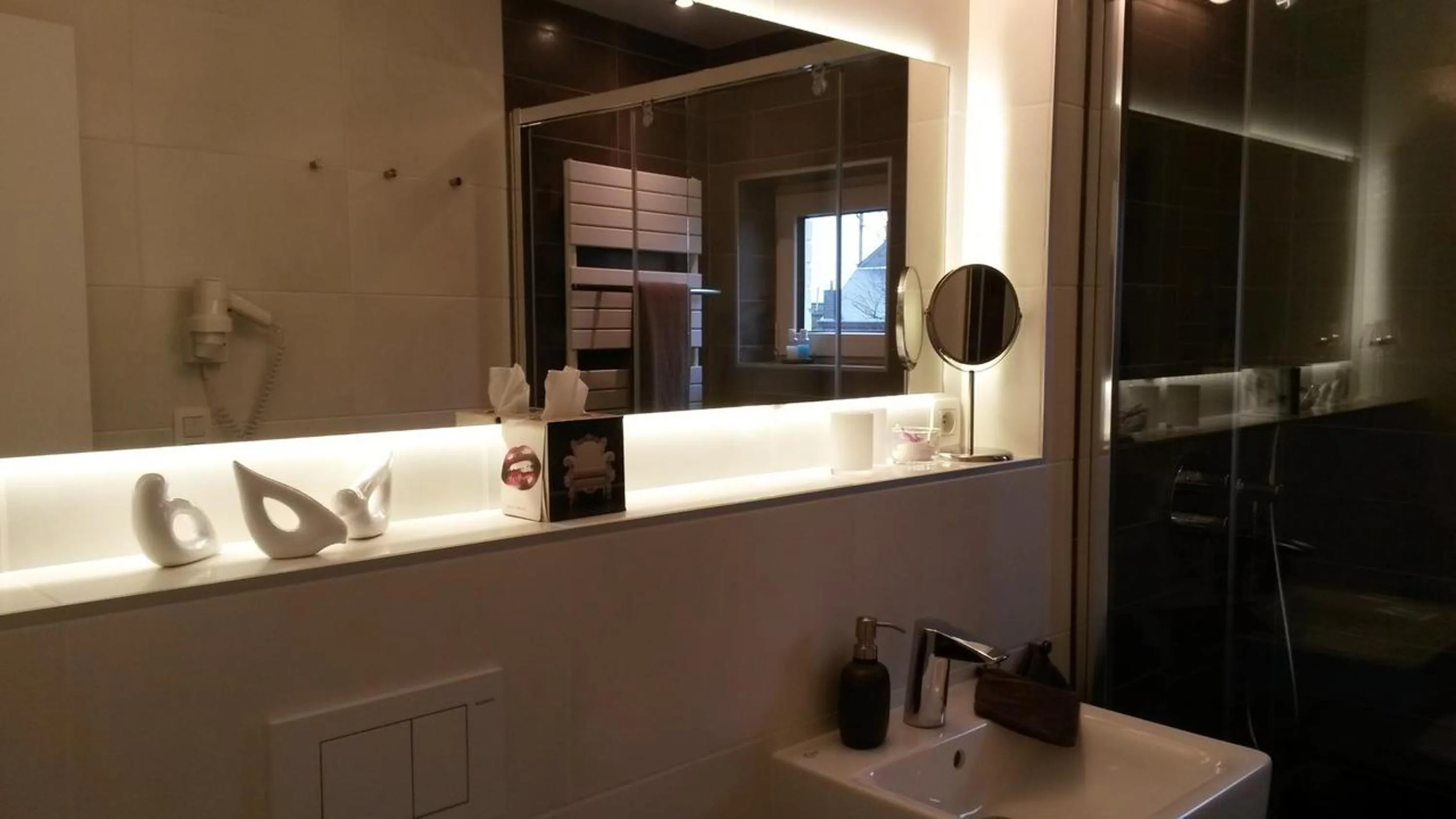 Bathroom in A L'inattendue