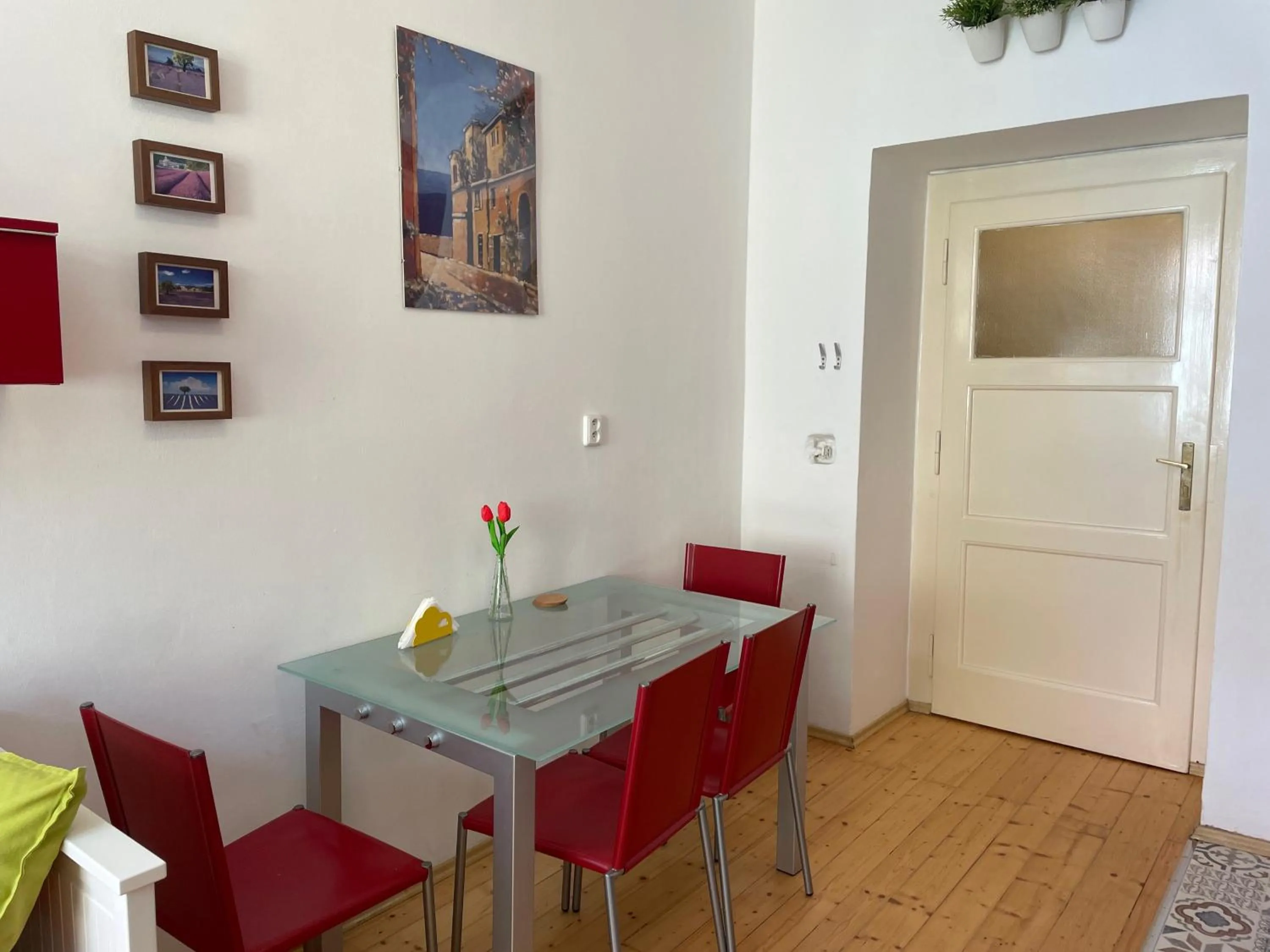 Dining area in Apartment Flora Lobkovic