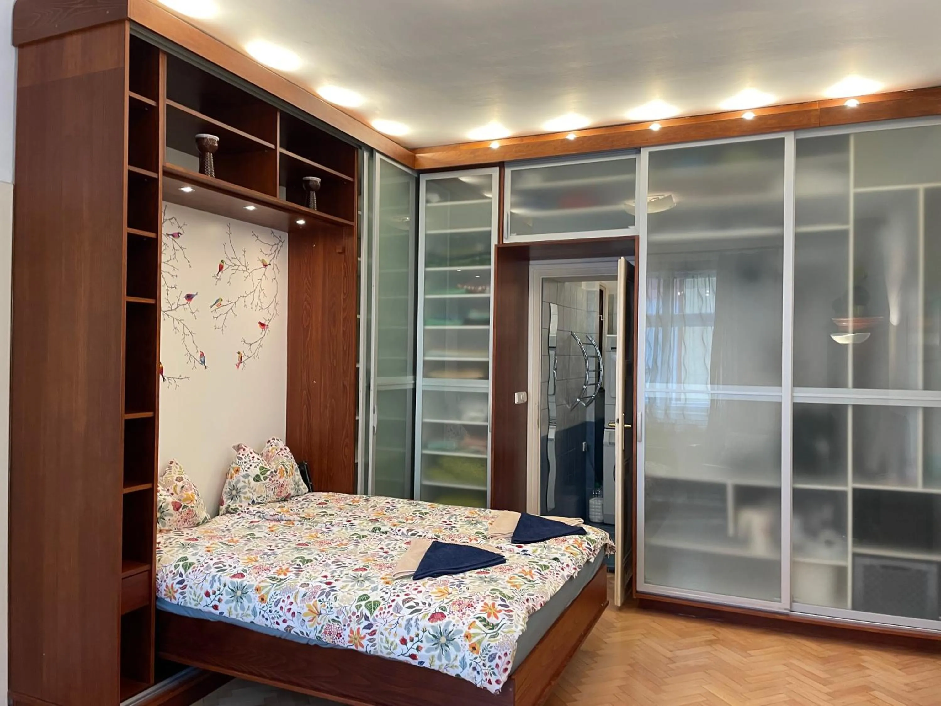 Bed in Apartment Flora Lobkovic