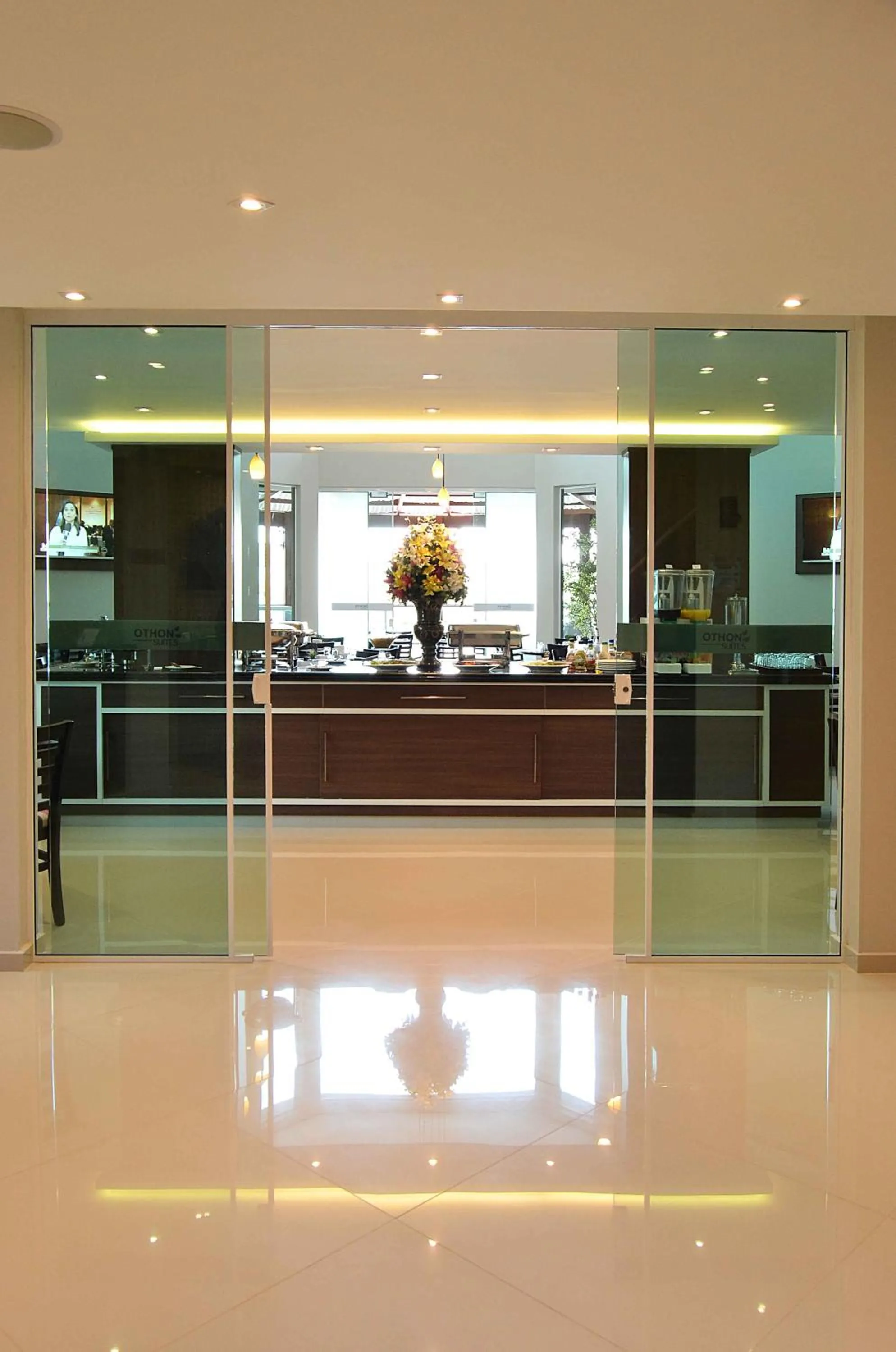 Restaurant/places to eat in Hotel Matão By Mercure