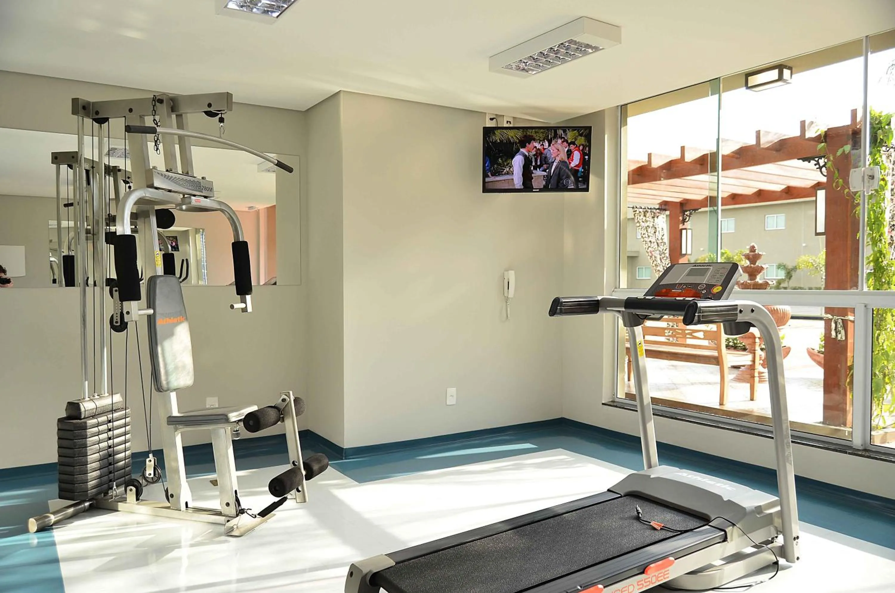 Fitness centre/facilities in Hotel Matão By Mercure