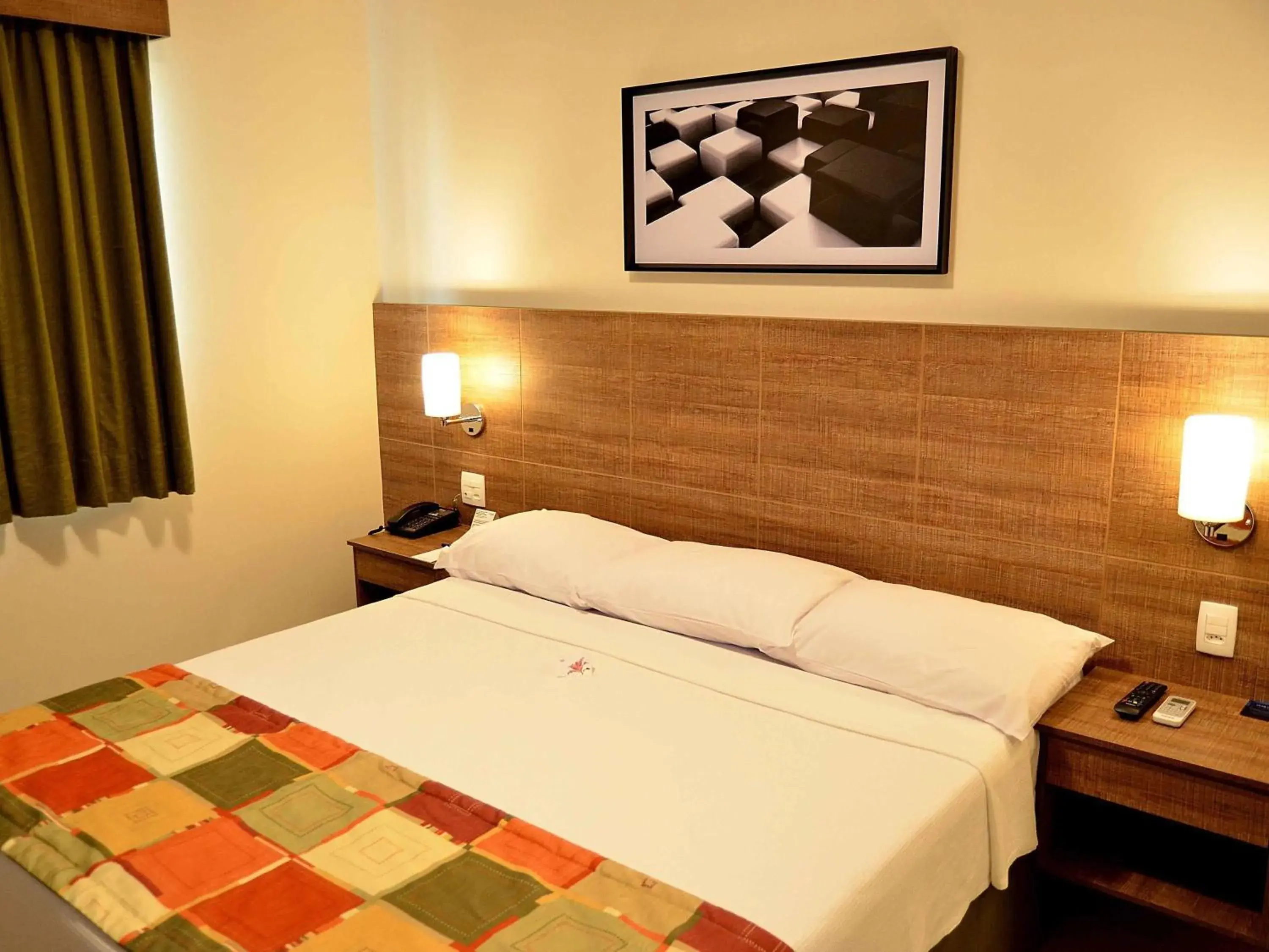 Bedroom, Bed in Hotel Matão By Mercure Bedroom, Bed in Hotel Matão By Mercure