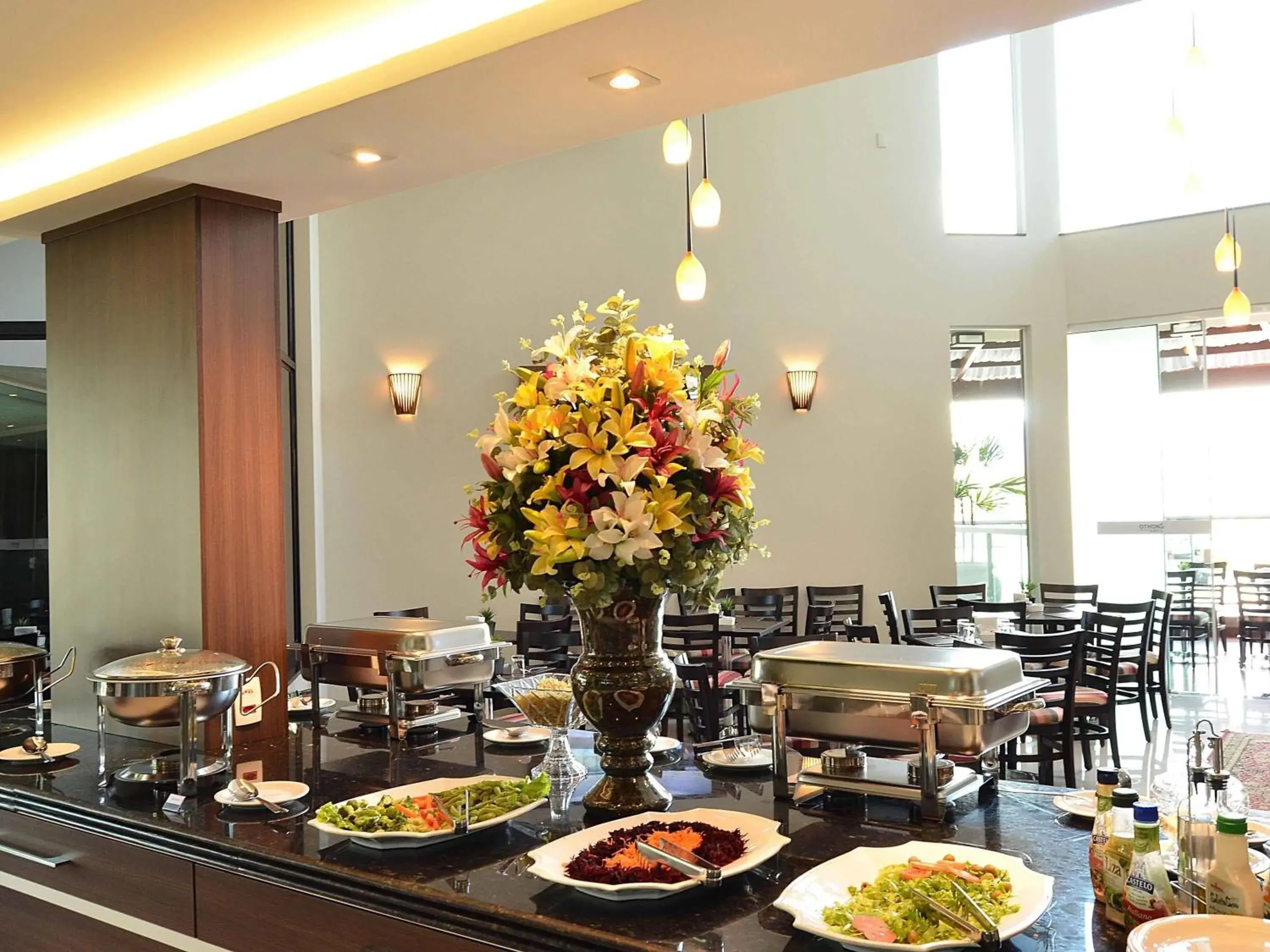 Restaurant/places to eat in Hotel Matão By Mercure Restaurant/places to eat in Hotel Matão By Mercure