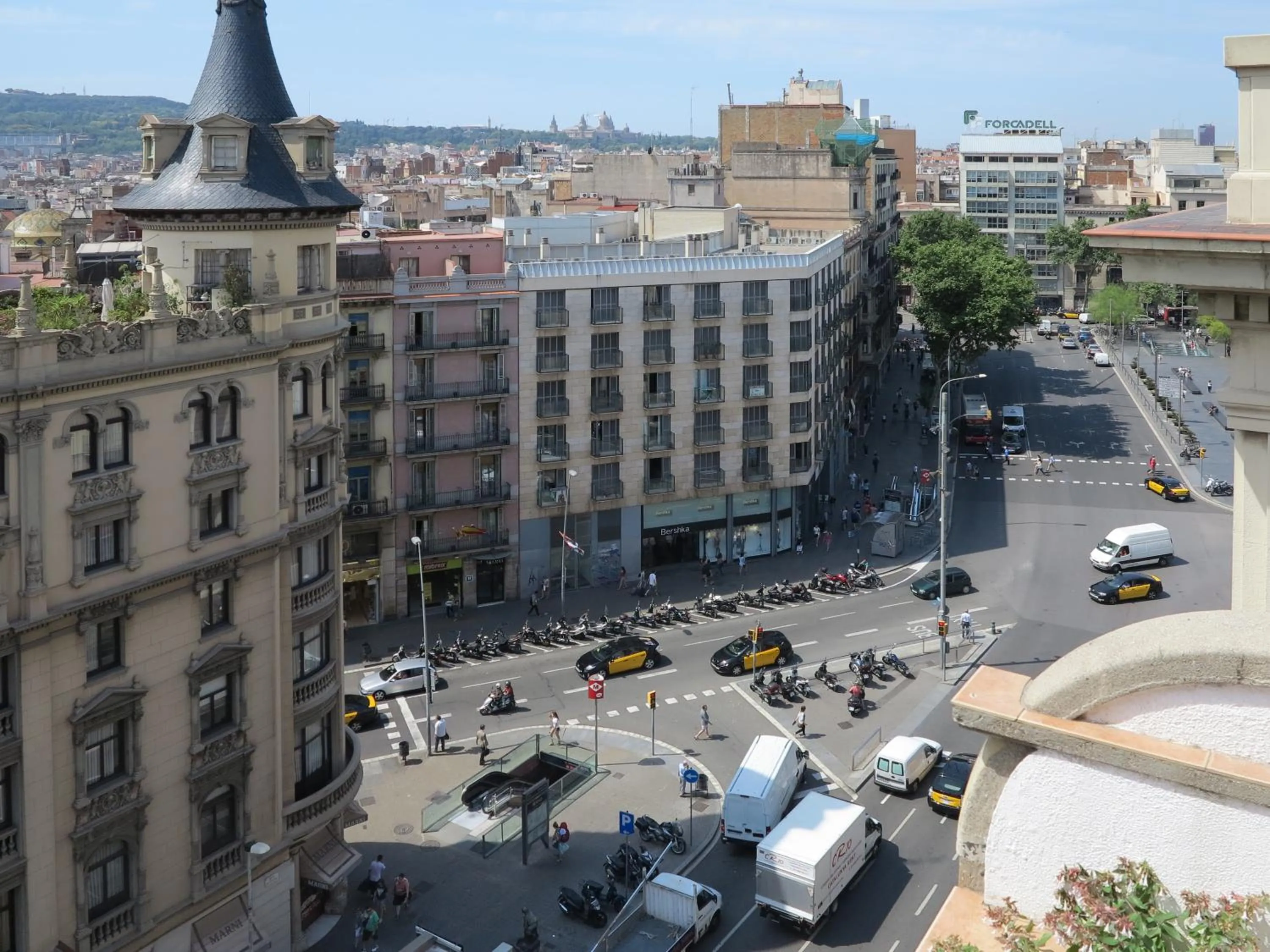 City view in Serennia Exclusive Rooms