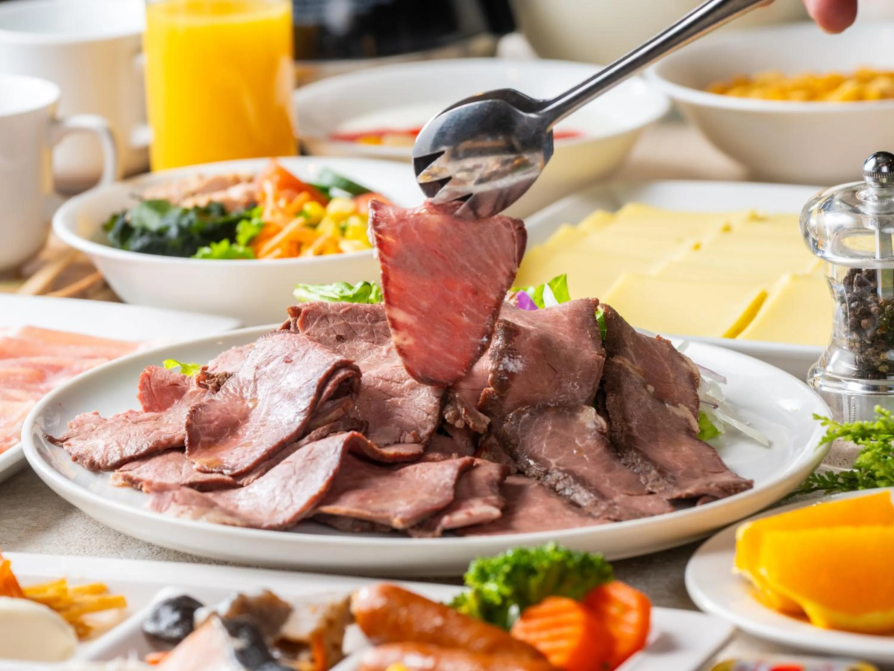 Restaurant/places to eat in APA Hotel Shinjuku Kabukicho Tower