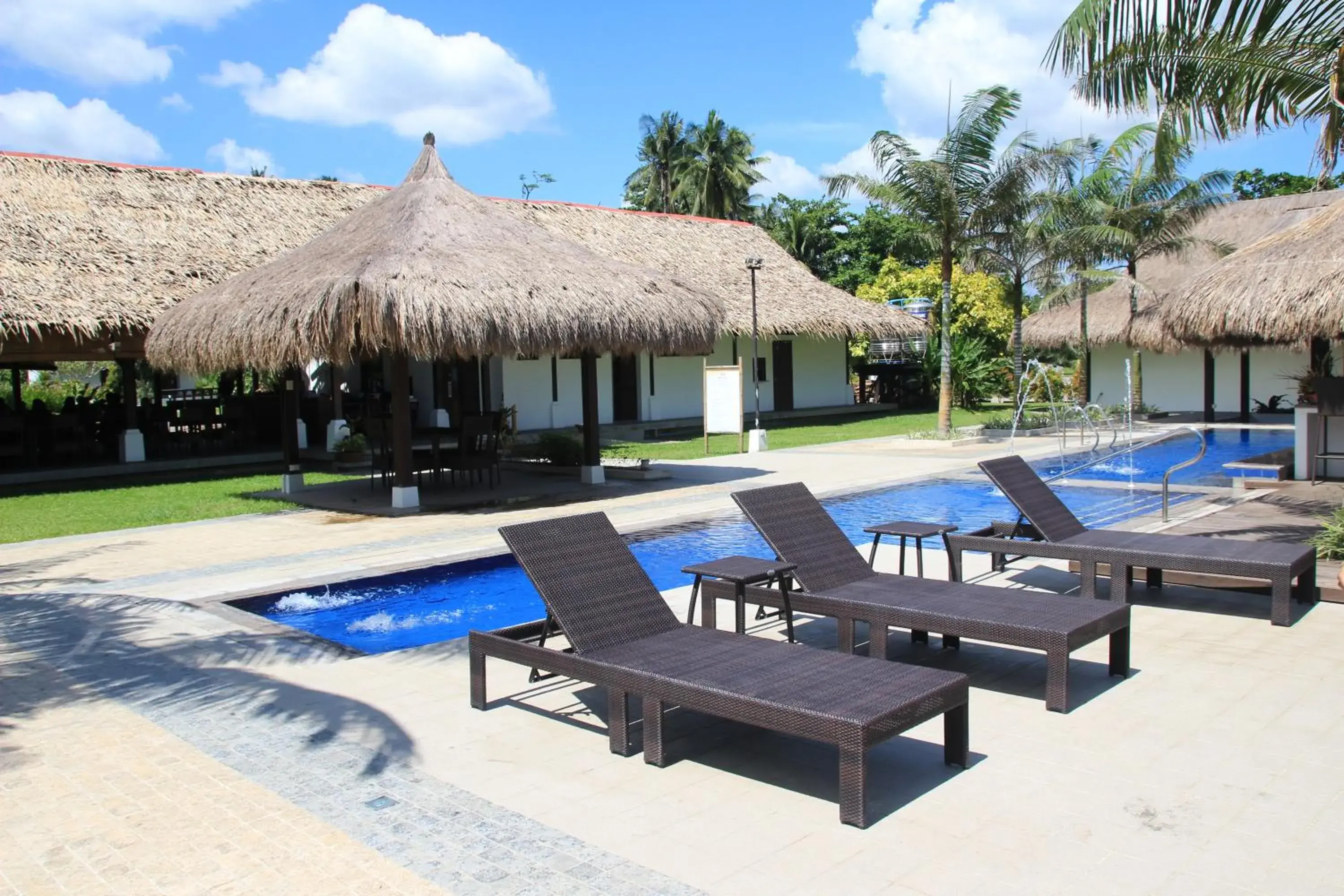 Swimming pool in Hijo Resorts Davao Swimming pool in Hijo Resorts Davao